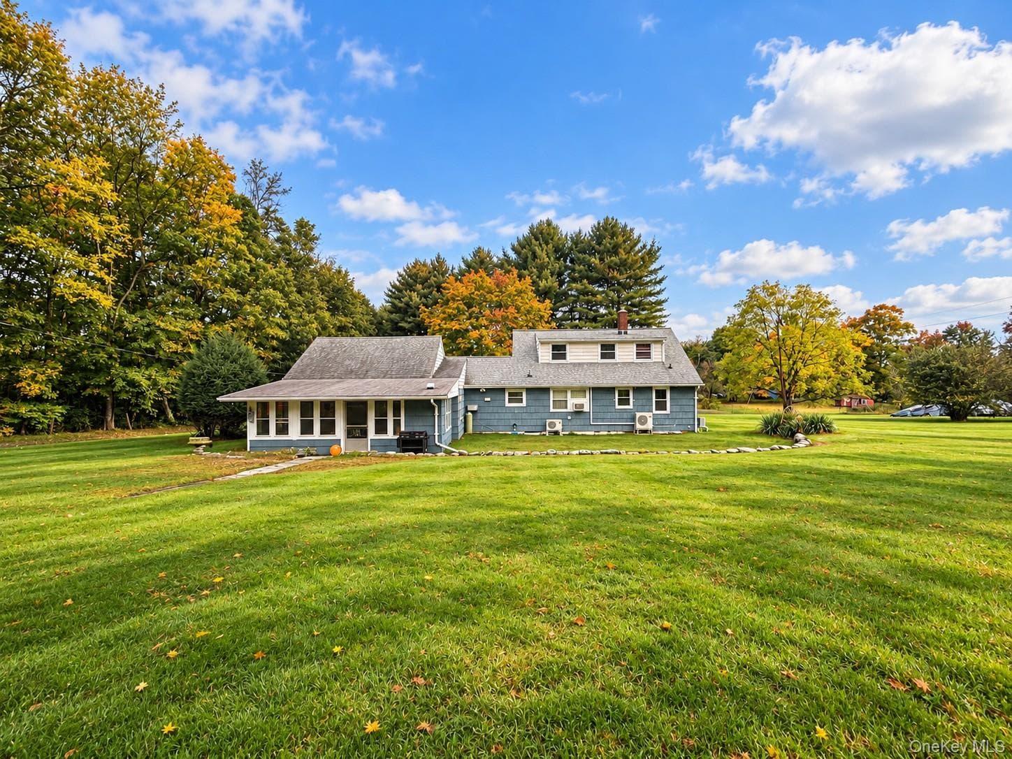 432 Plains Road thumbnail 5