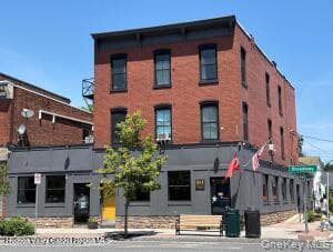 666 Broadway, Kingston
