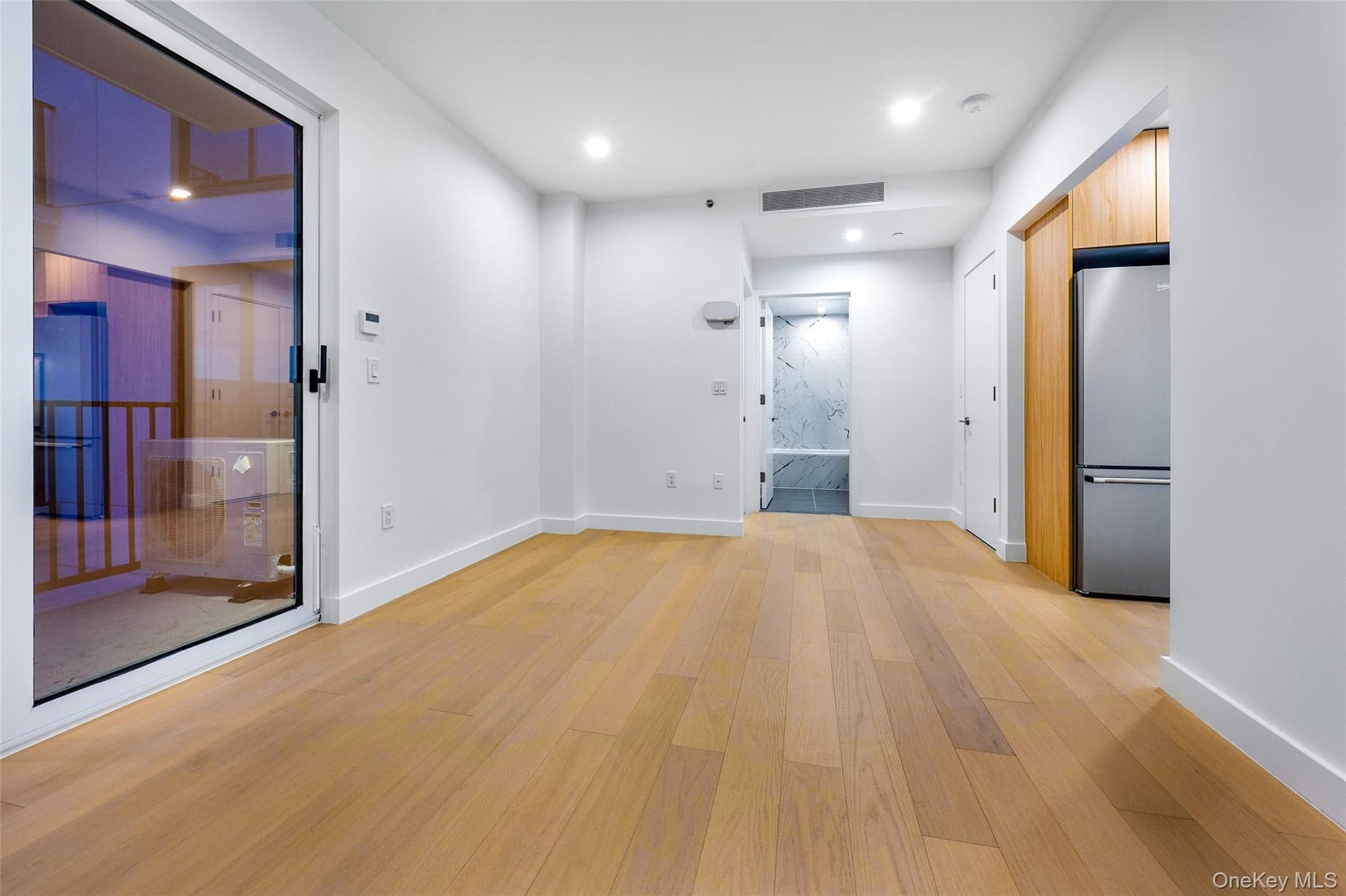 150-02 Northern Boulevard Unit: 4K thumbnail 5