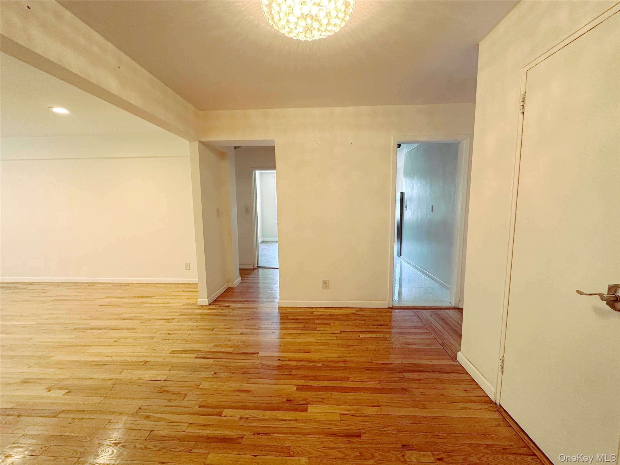 270 N Broadway Unit: 2HI thumbnail 7