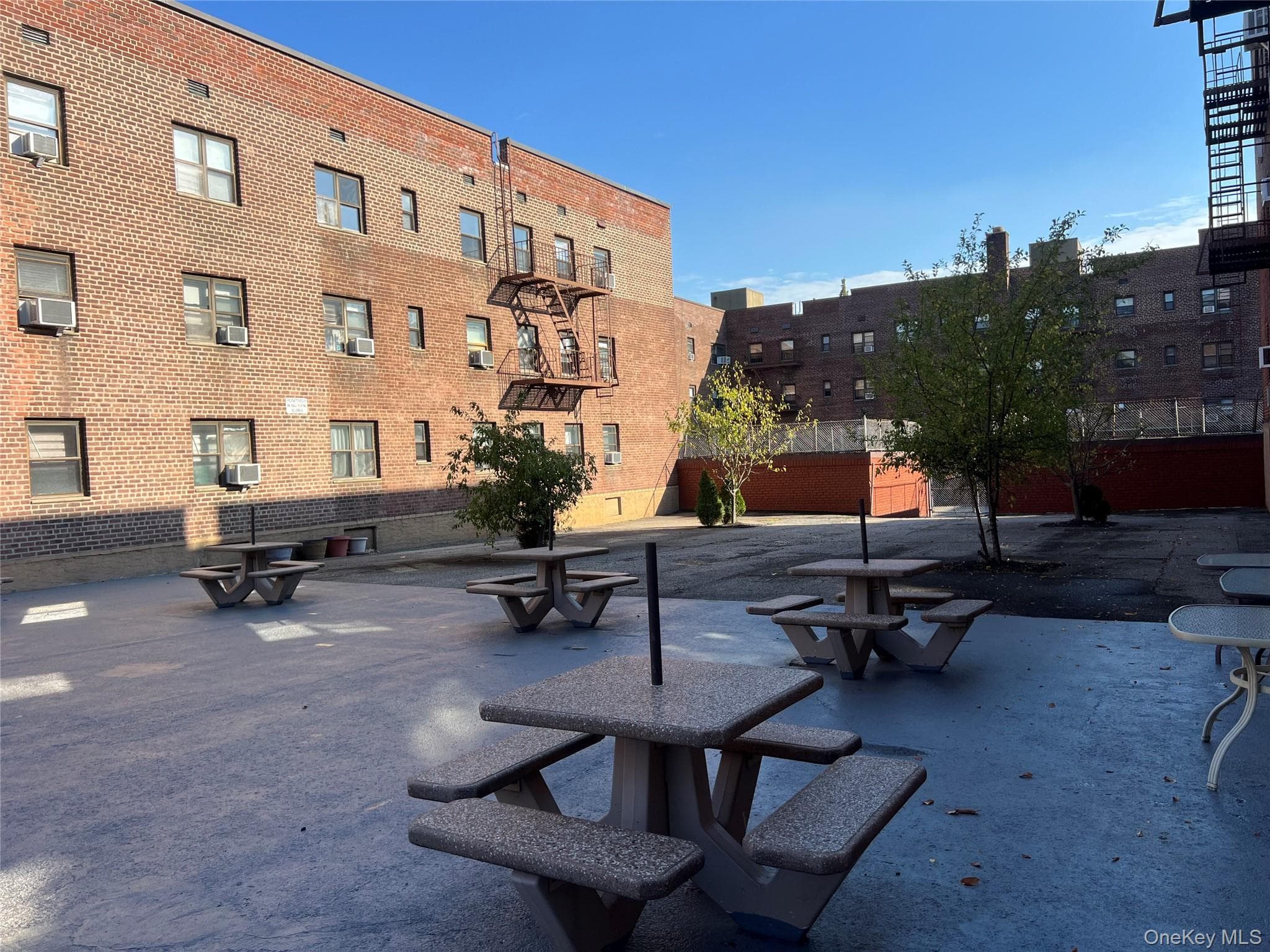 216-05 48th Avenue Unit: 2C thumbnail 31