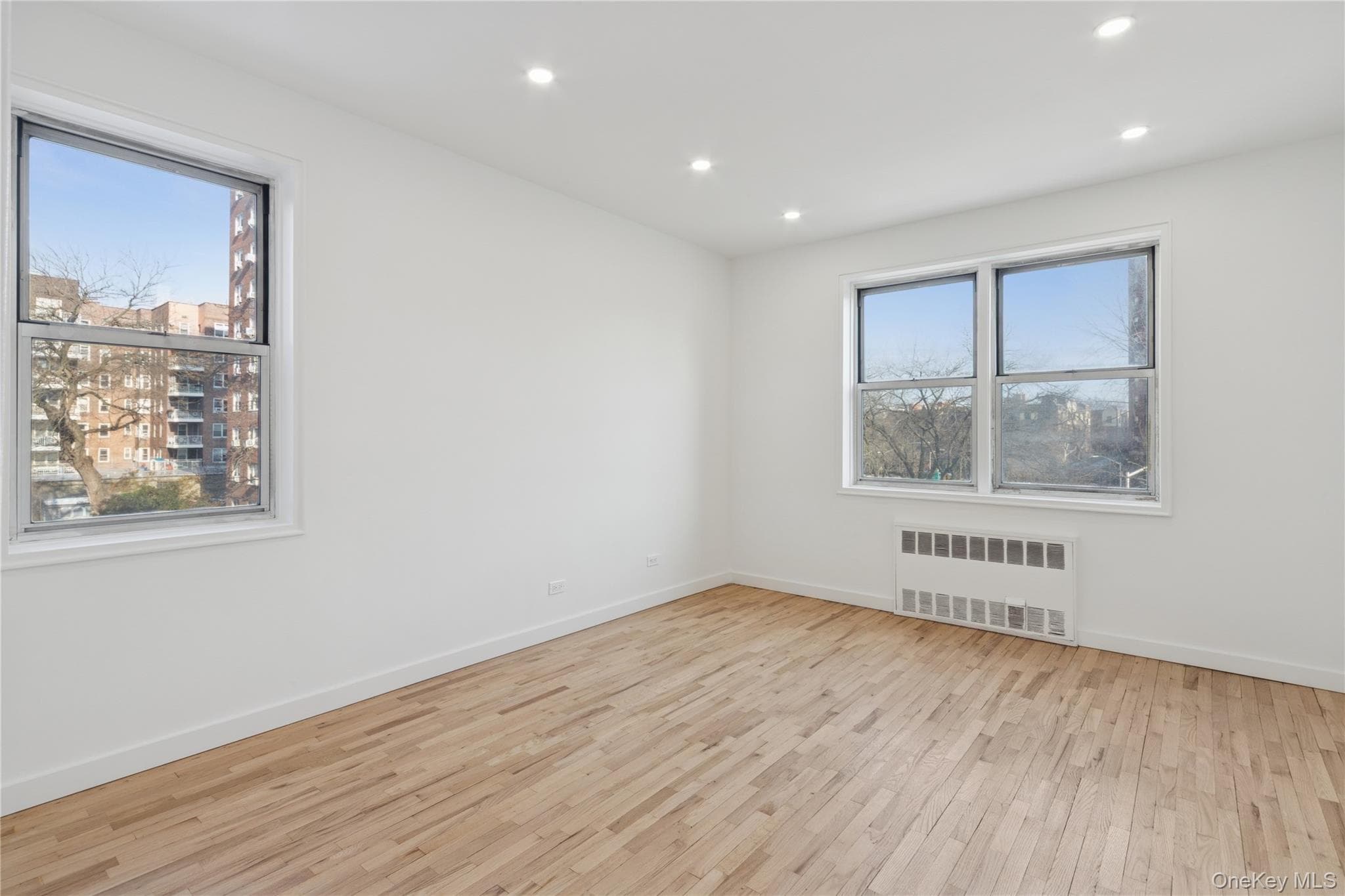 3701 Henry Hudson Parkway Unit: 3B thumbnail 8