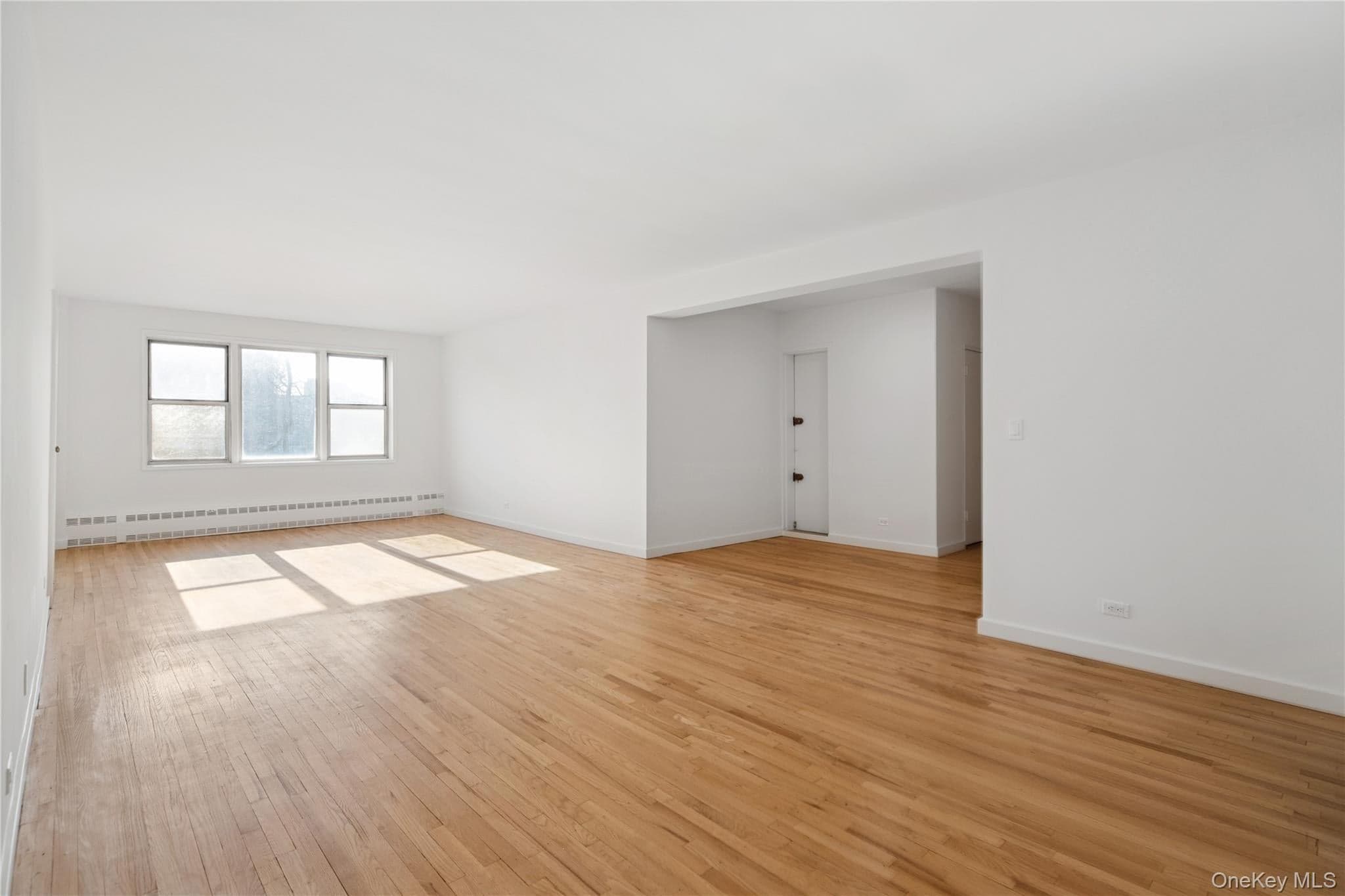3701 Henry Hudson Parkway Unit: 3B thumbnail 2