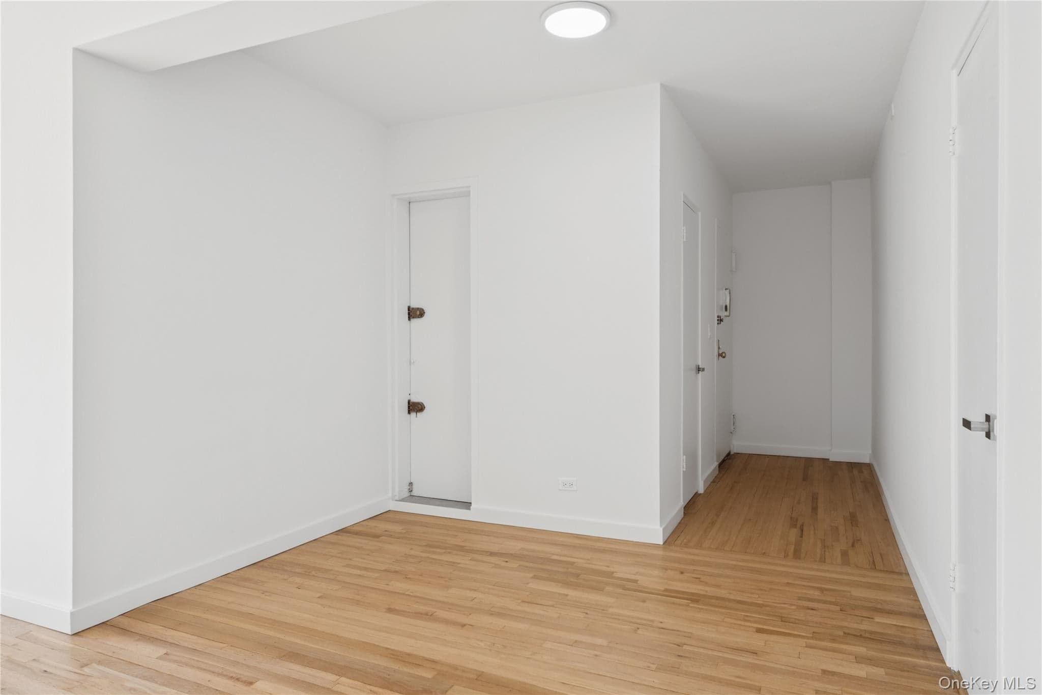3701 Henry Hudson Parkway Unit: 3B thumbnail 4