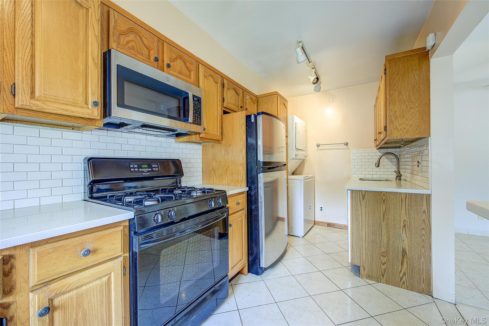 17-04 160th Street Unit: LOWER thumbnail 11