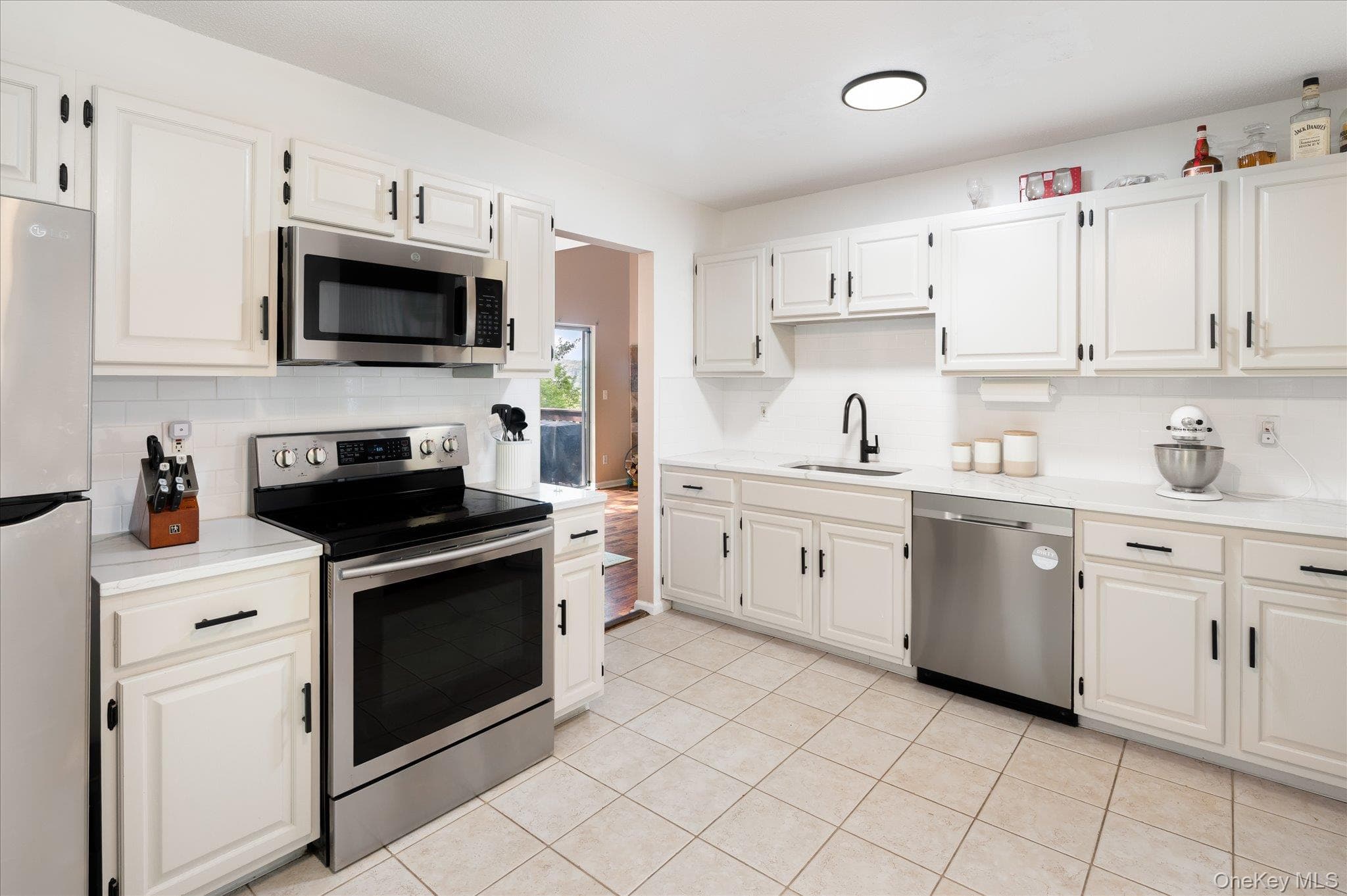 806 Orchard Hill Lane thumbnail 4