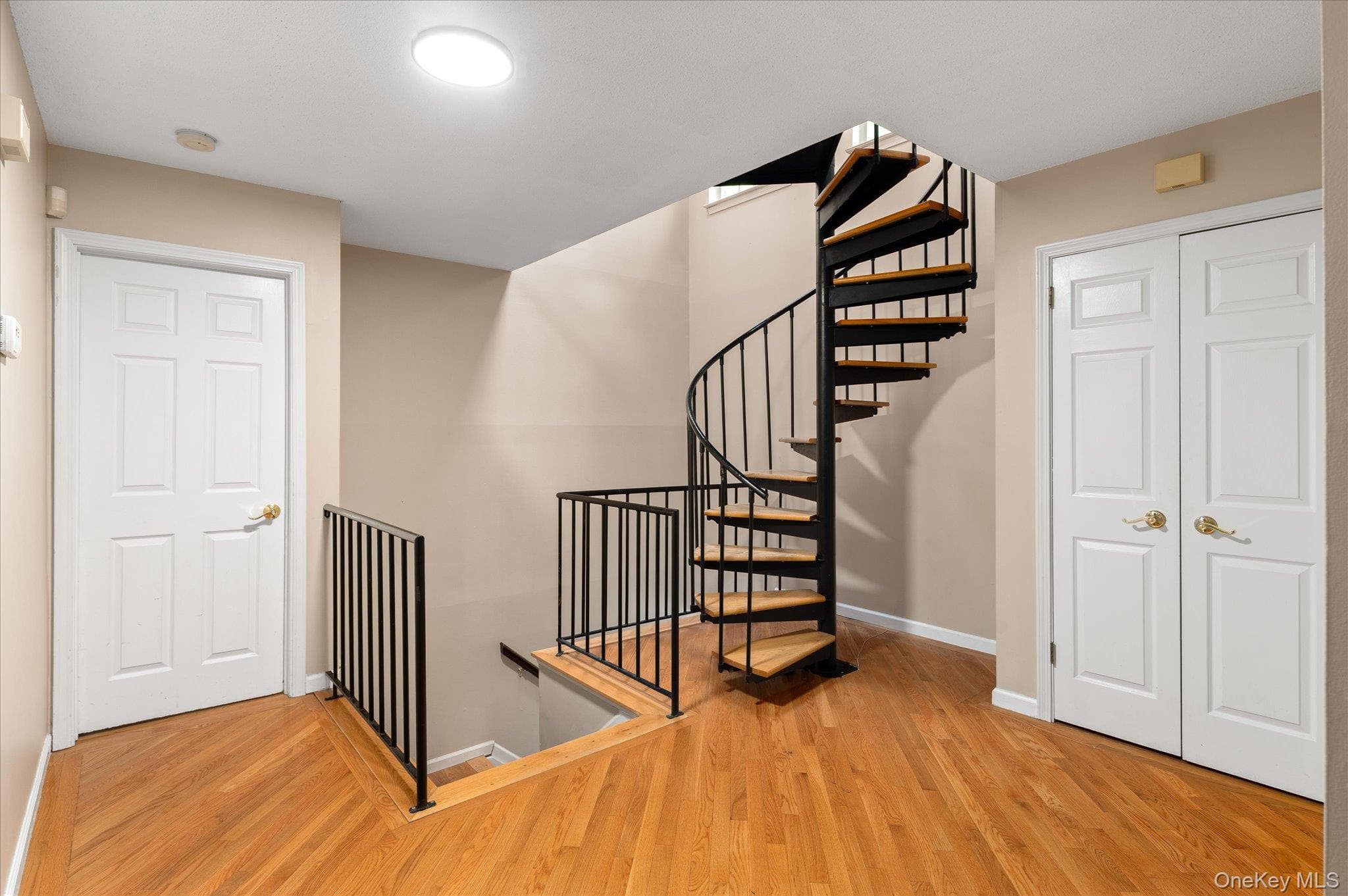806 Orchard Hill Lane thumbnail 15