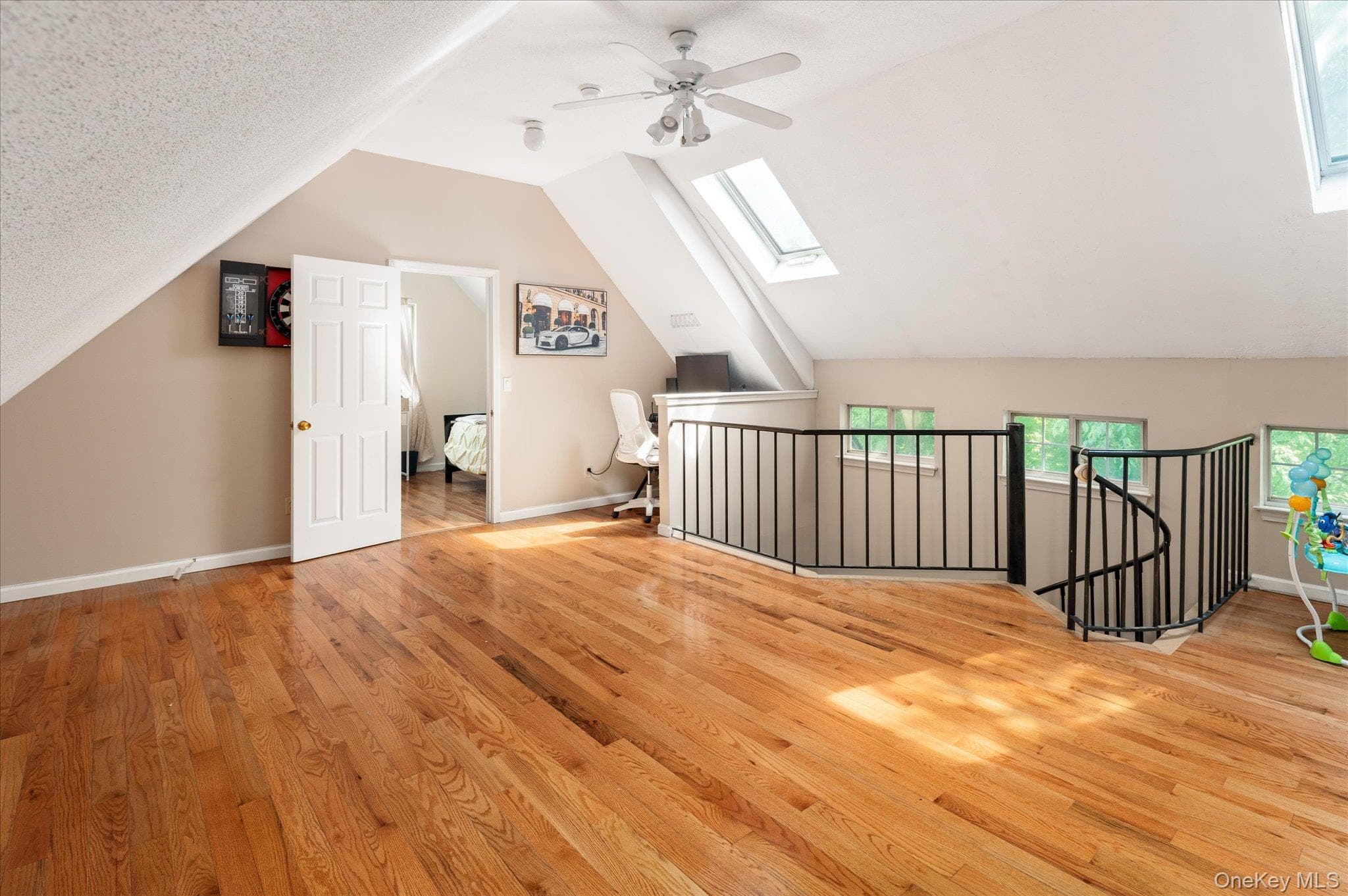 806 Orchard Hill Lane thumbnail 16