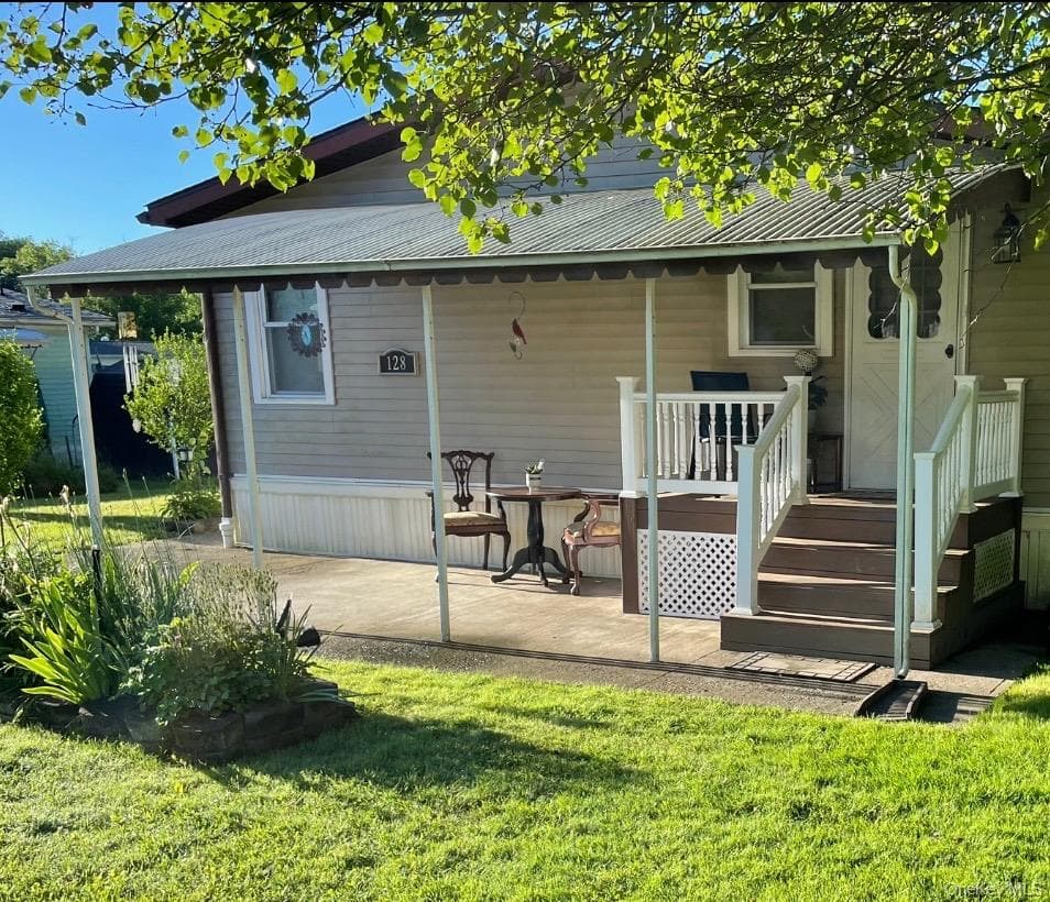 128 Brittany Terrace Unit: 128, New Windsor