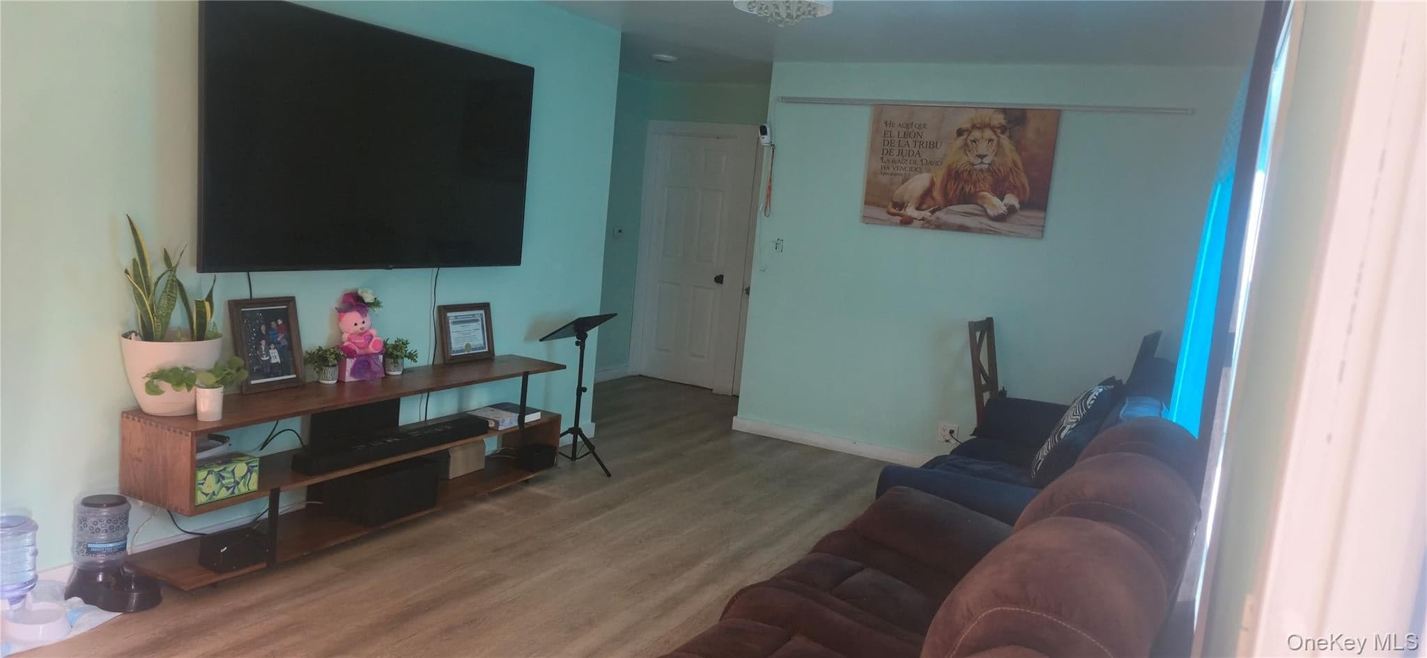 233 Beaver Drive thumbnail 2