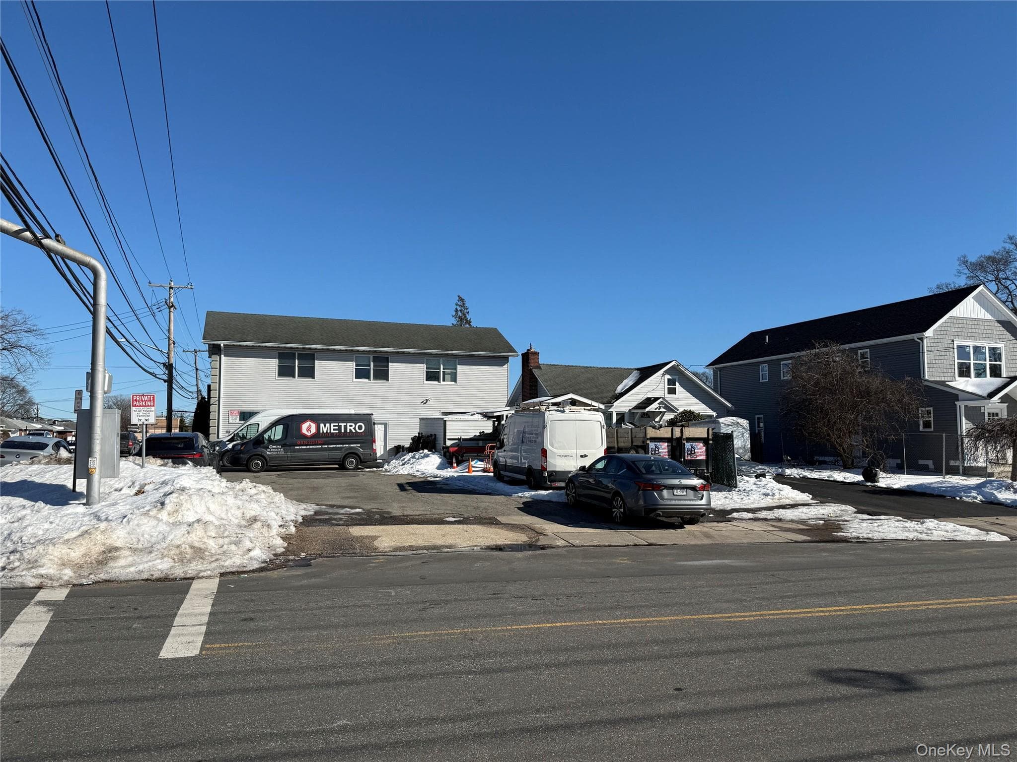 150 Jerusalem Avenue thumbnail 5