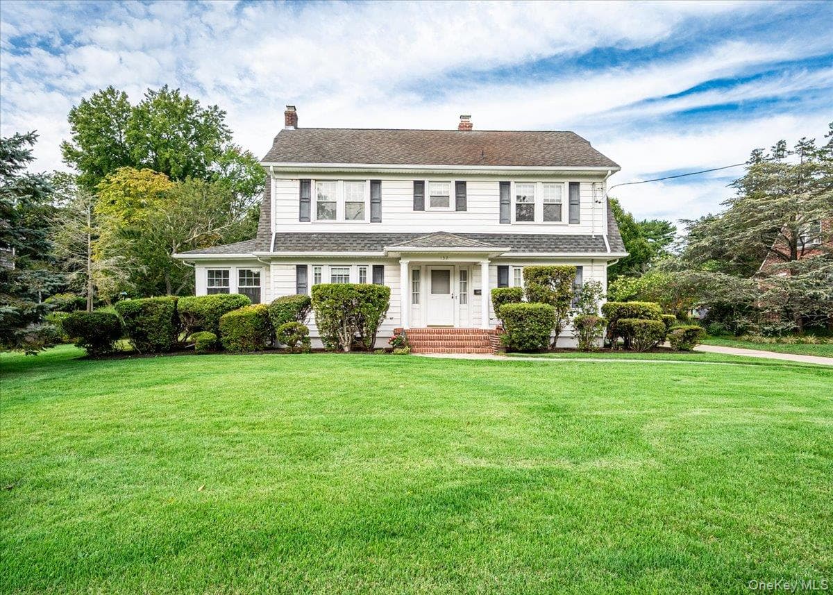 132 Washington Avenue photo 1