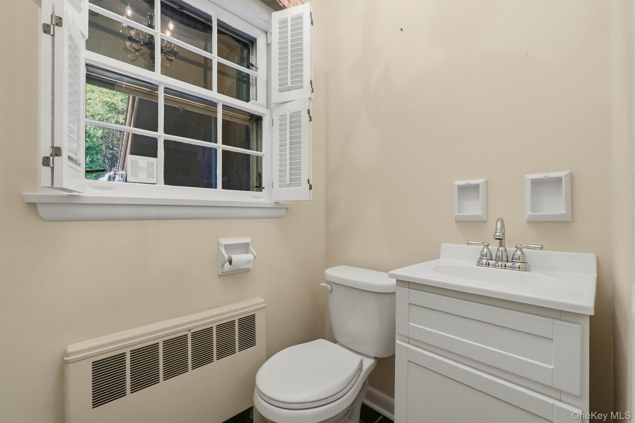 17 Whitehouse Avenue thumbnail 18