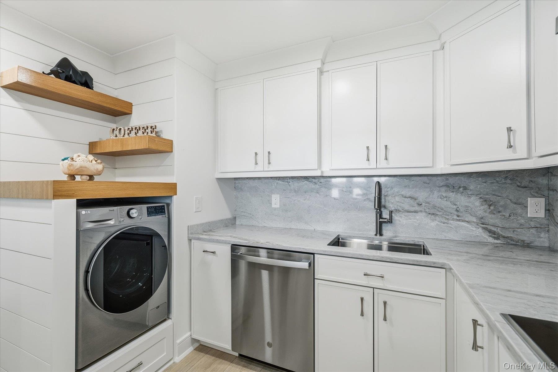 2820 Shipyard Lane Unit: 2C1 thumbnail 9