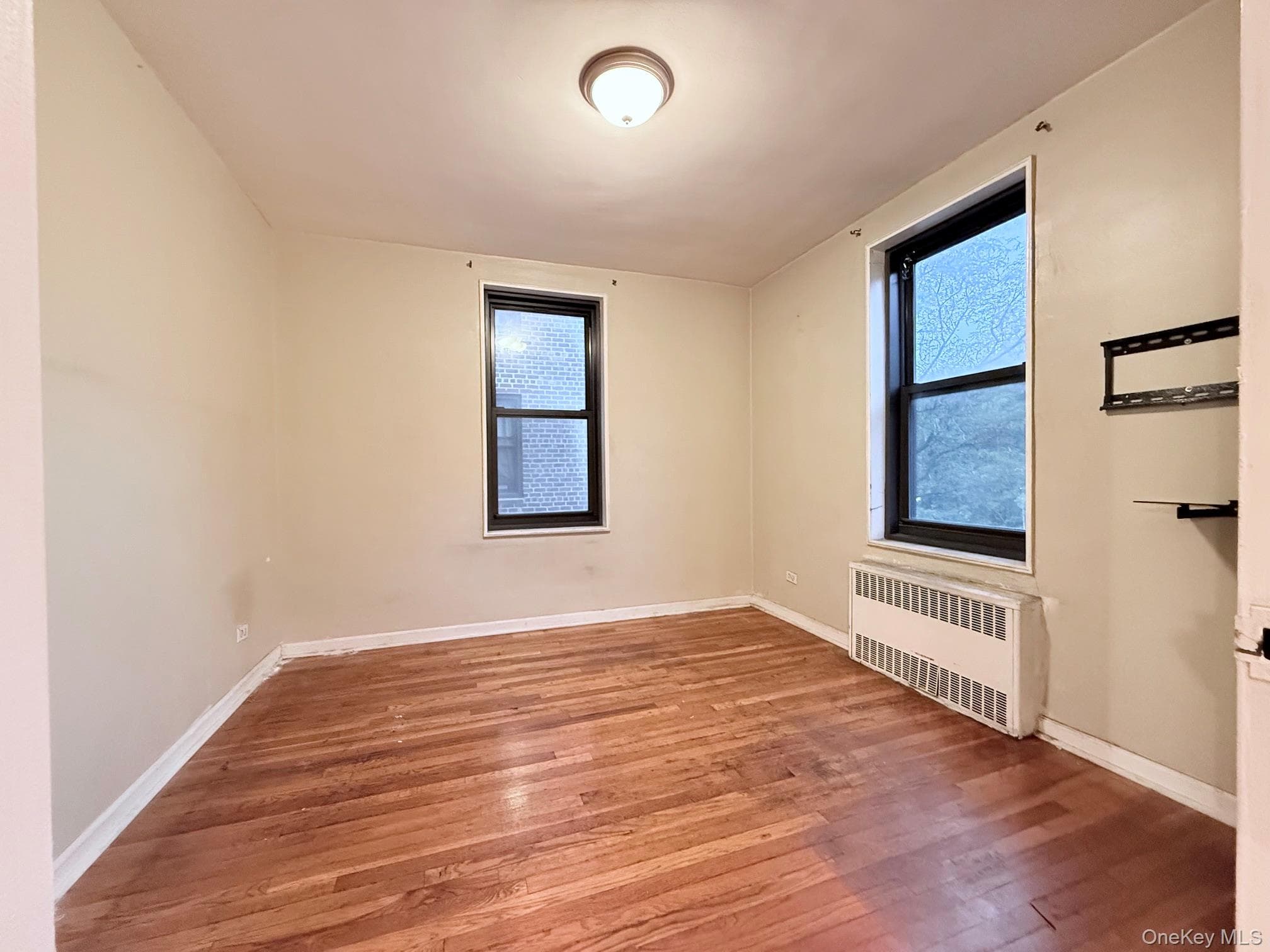 83-85 Woodhaven Boulevard Unit: 4F thumbnail 8