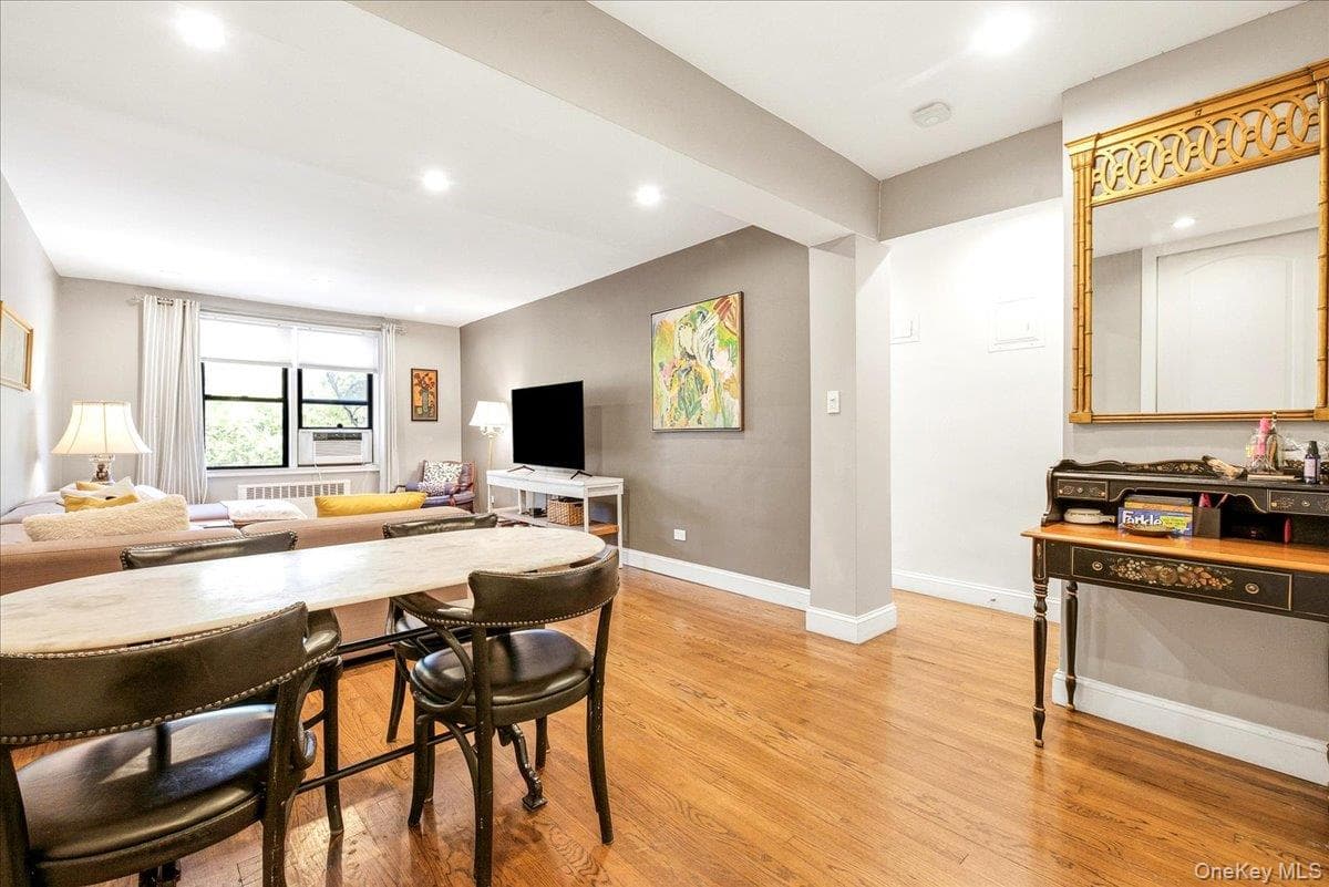 102-32 65th Avenue Unit: A44 thumbnail 11