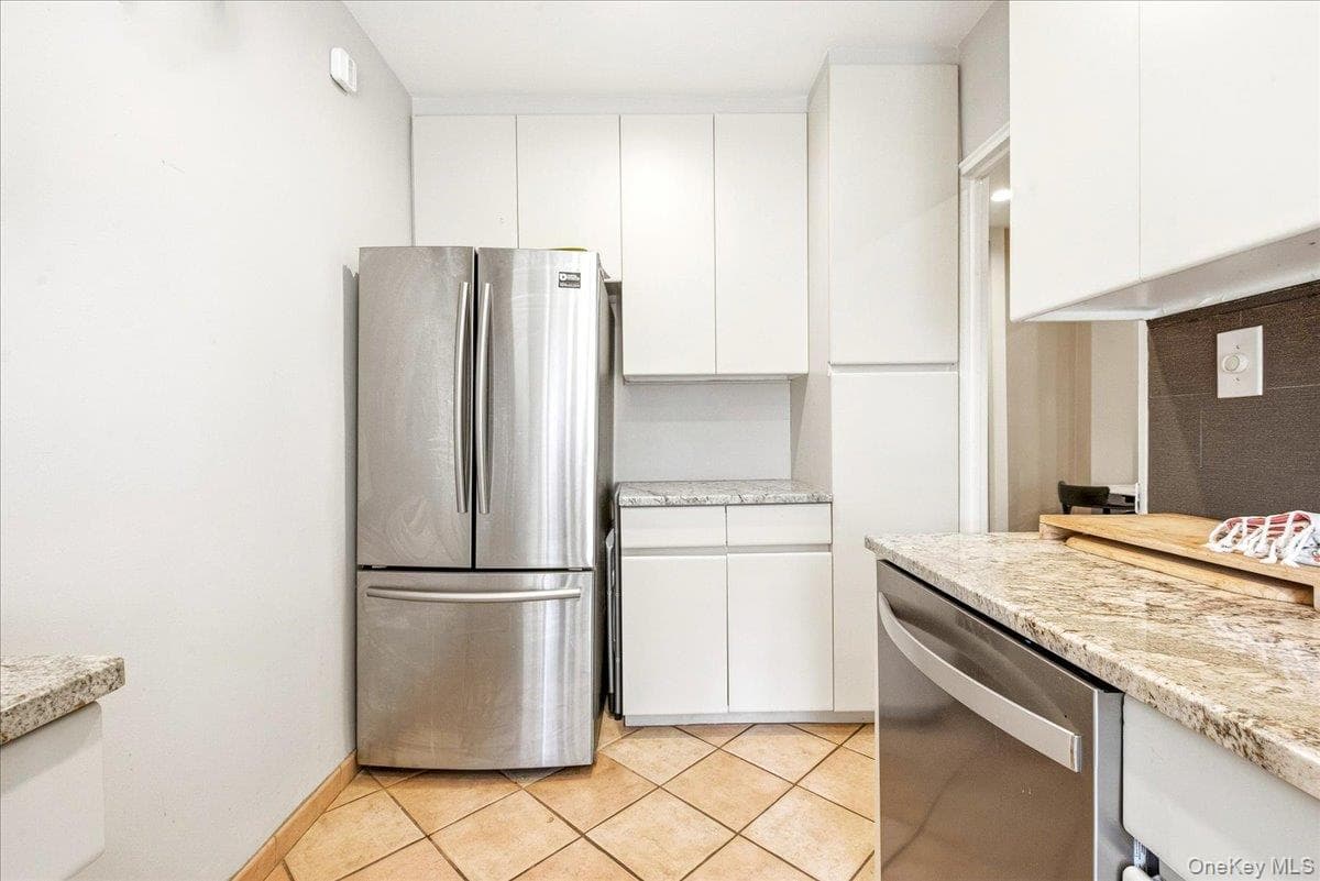 102-32 65th Avenue Unit: A44 thumbnail 8