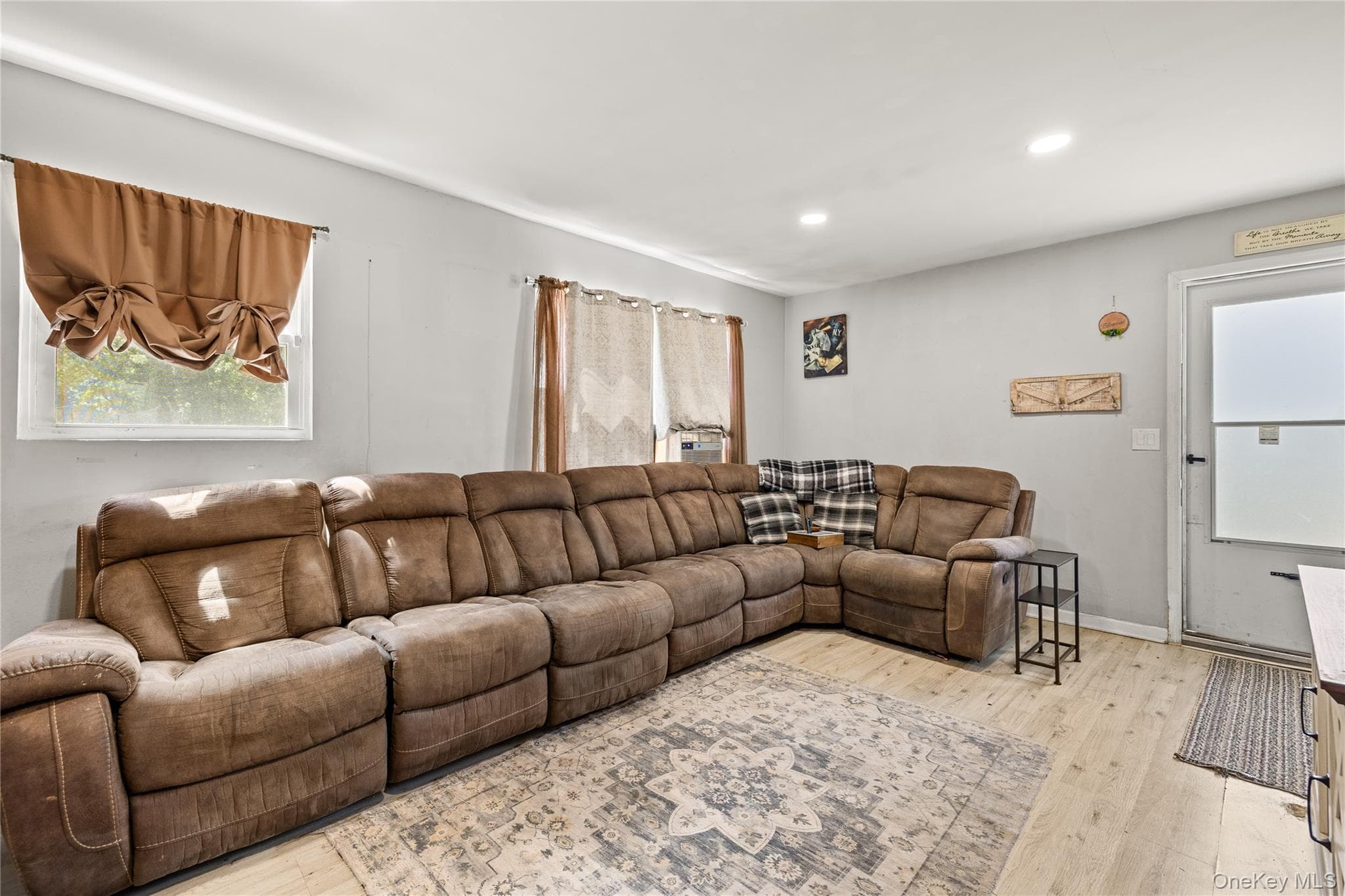 1632 N Thompson Drive thumbnail 10