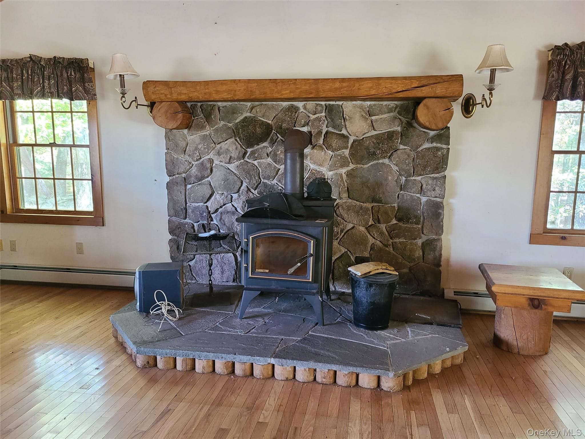 118 Hilltop Road thumbnail 11