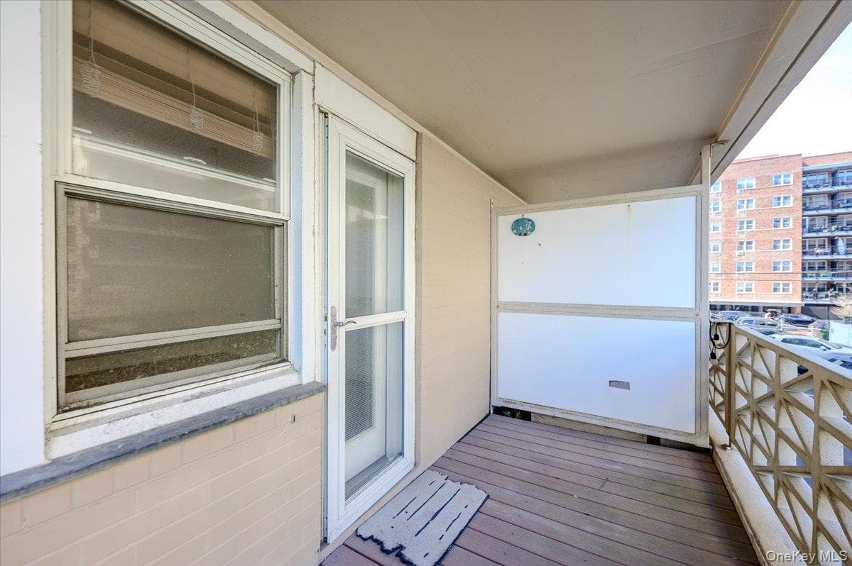 450 Shore RD Unit: 1A thumbnail 13