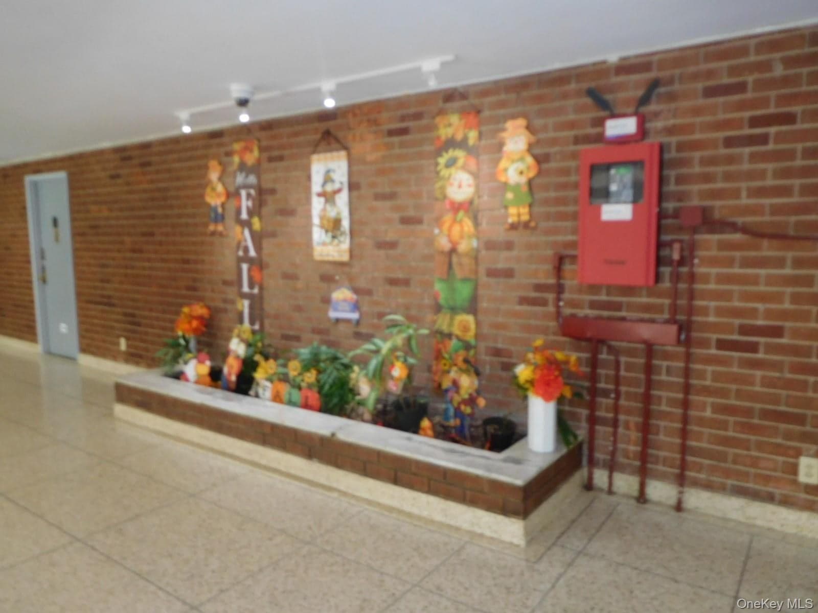 2 Sadore Lane Unit: 7-T thumbnail 3