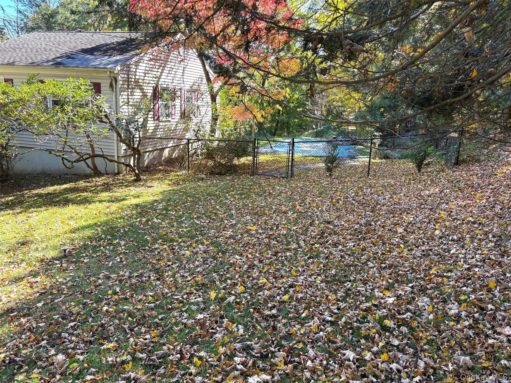 133 Washburn Road thumbnail 2