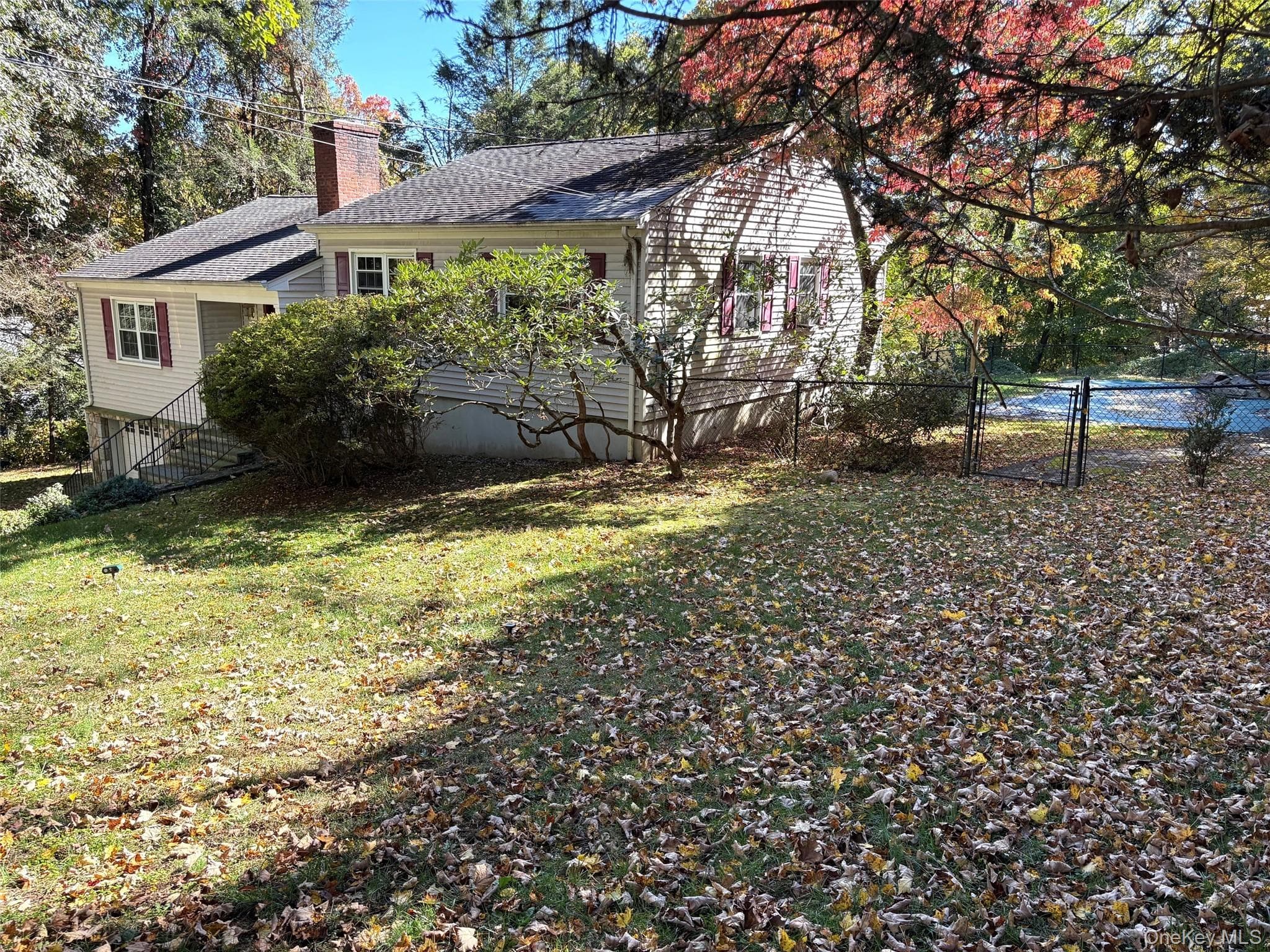 133 Washburn Road thumbnail 3