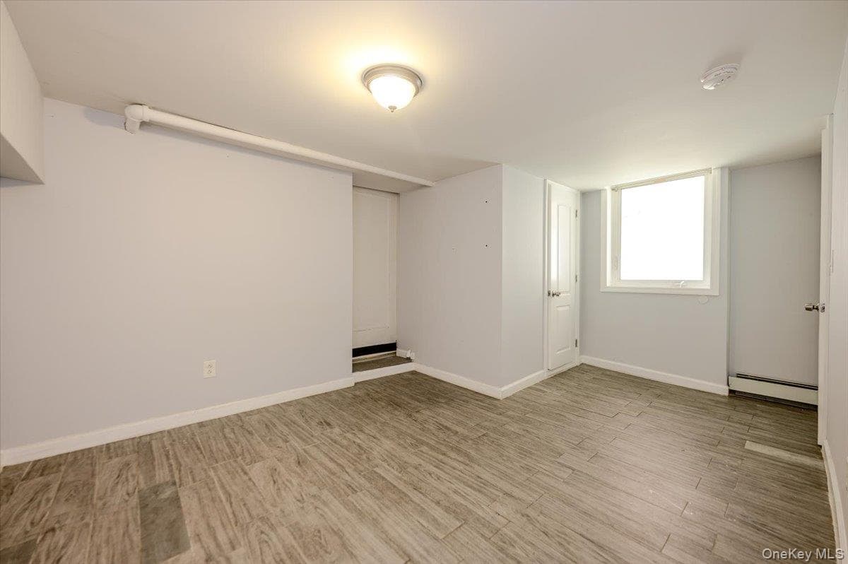 1321 Balcom Avenue Unit: 1 thumbnail 30