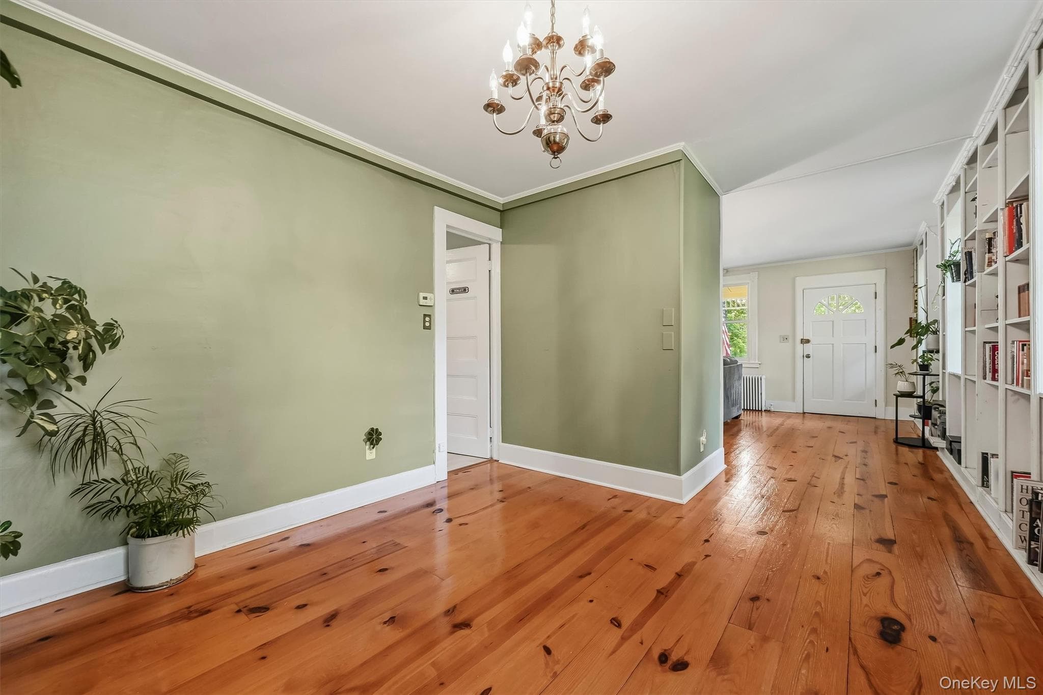 180 N Church Street thumbnail 12