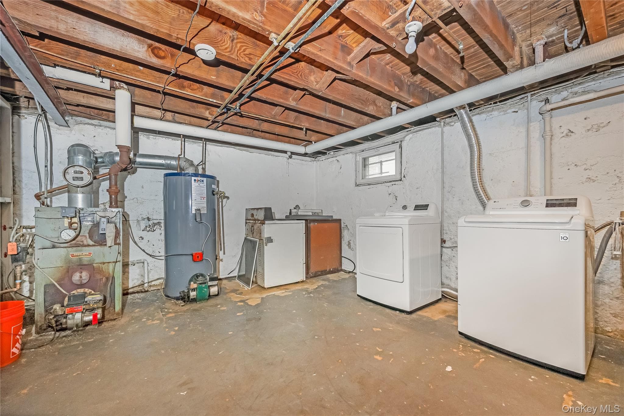 24829 Cambria Avenue thumbnail 22