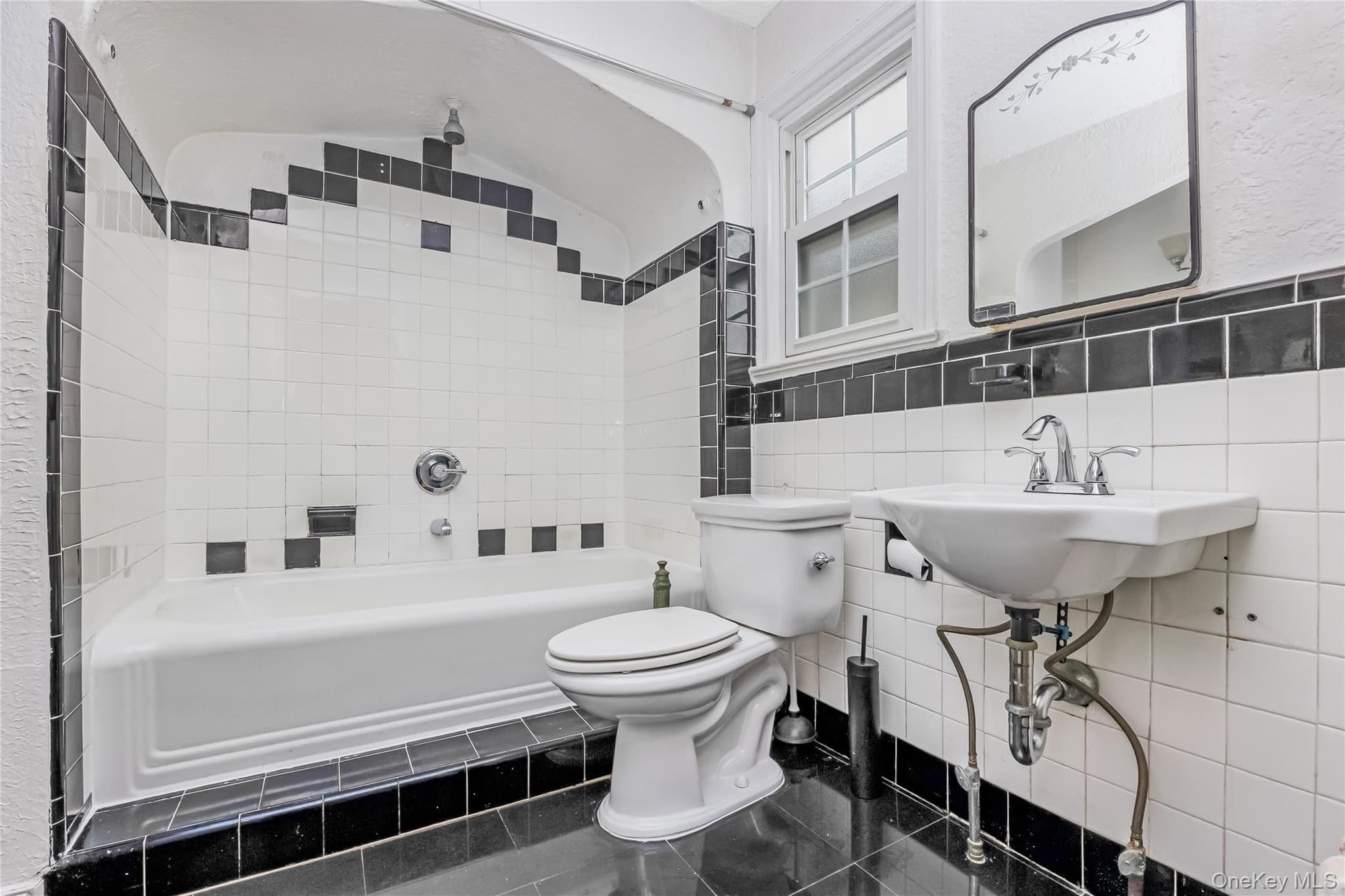 24829 Cambria Avenue thumbnail 14