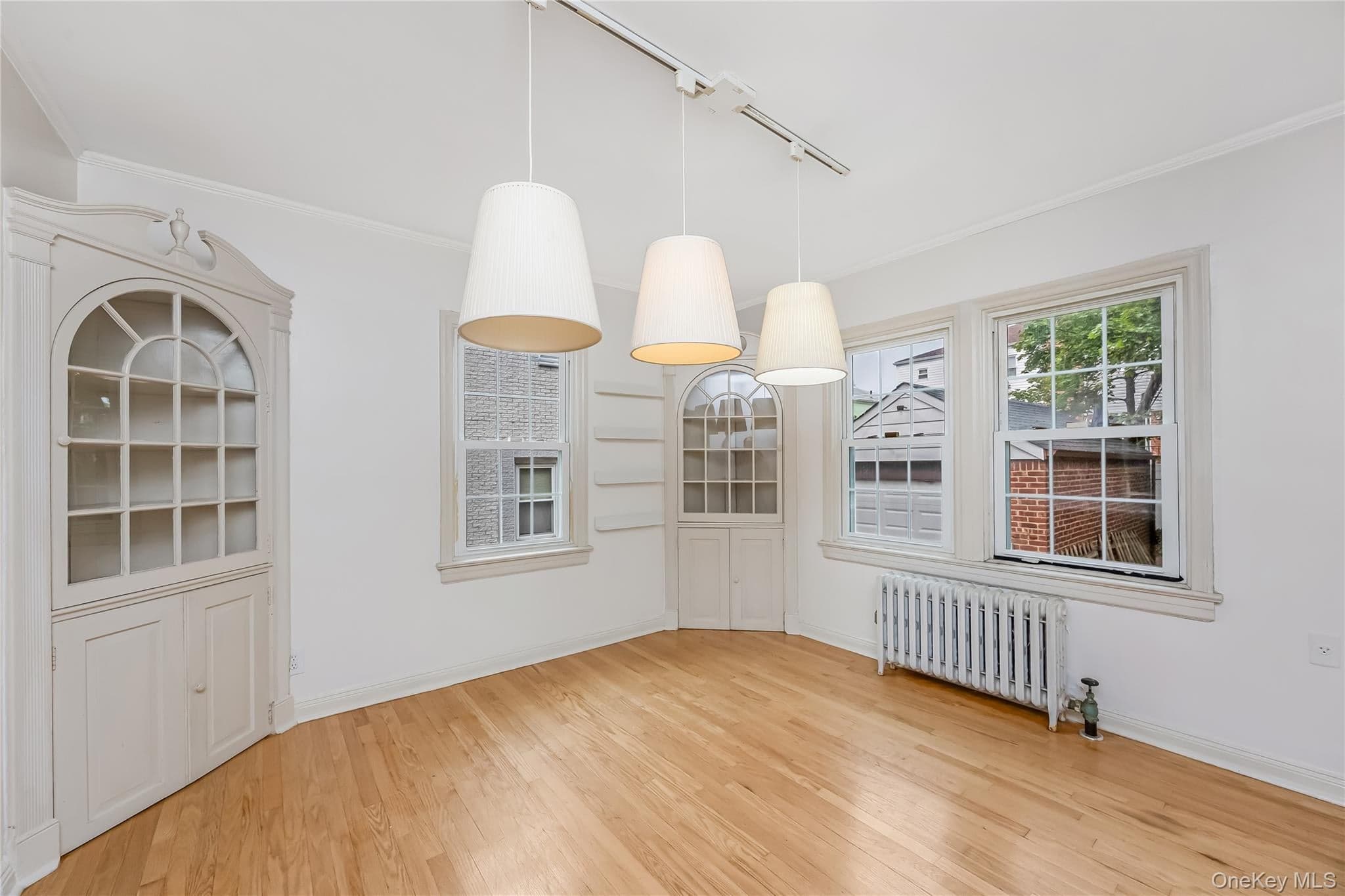 24829 Cambria Avenue thumbnail 7
