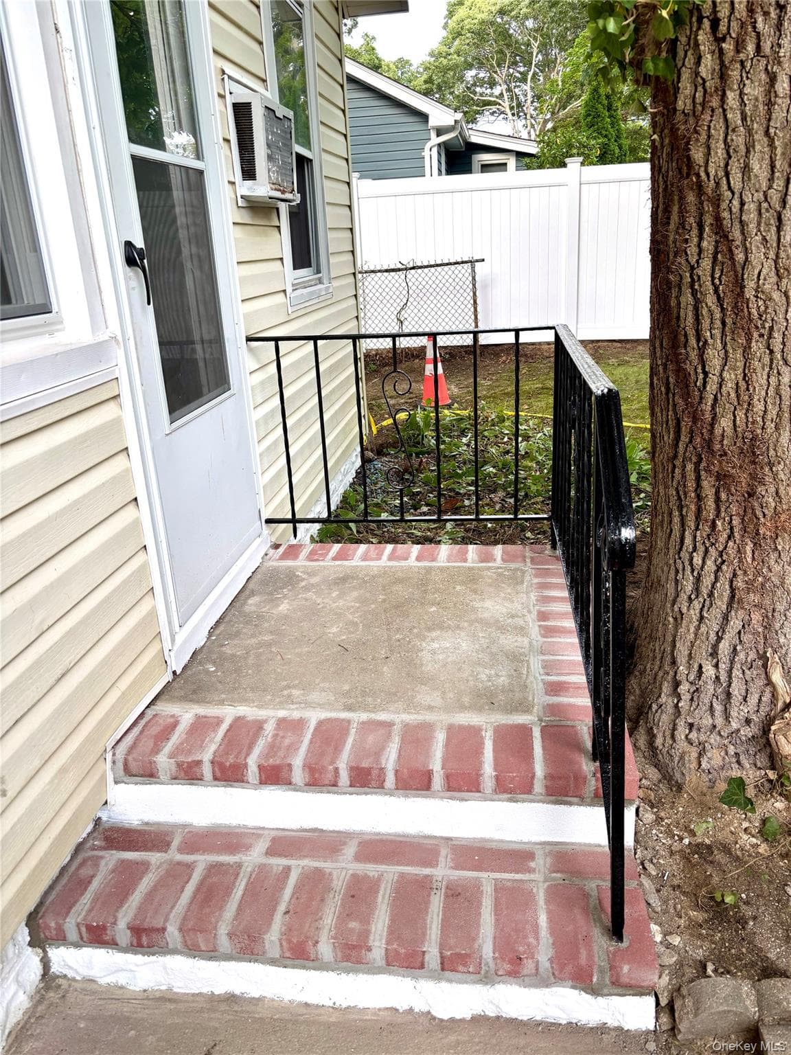 103 Maple Street thumbnail 2