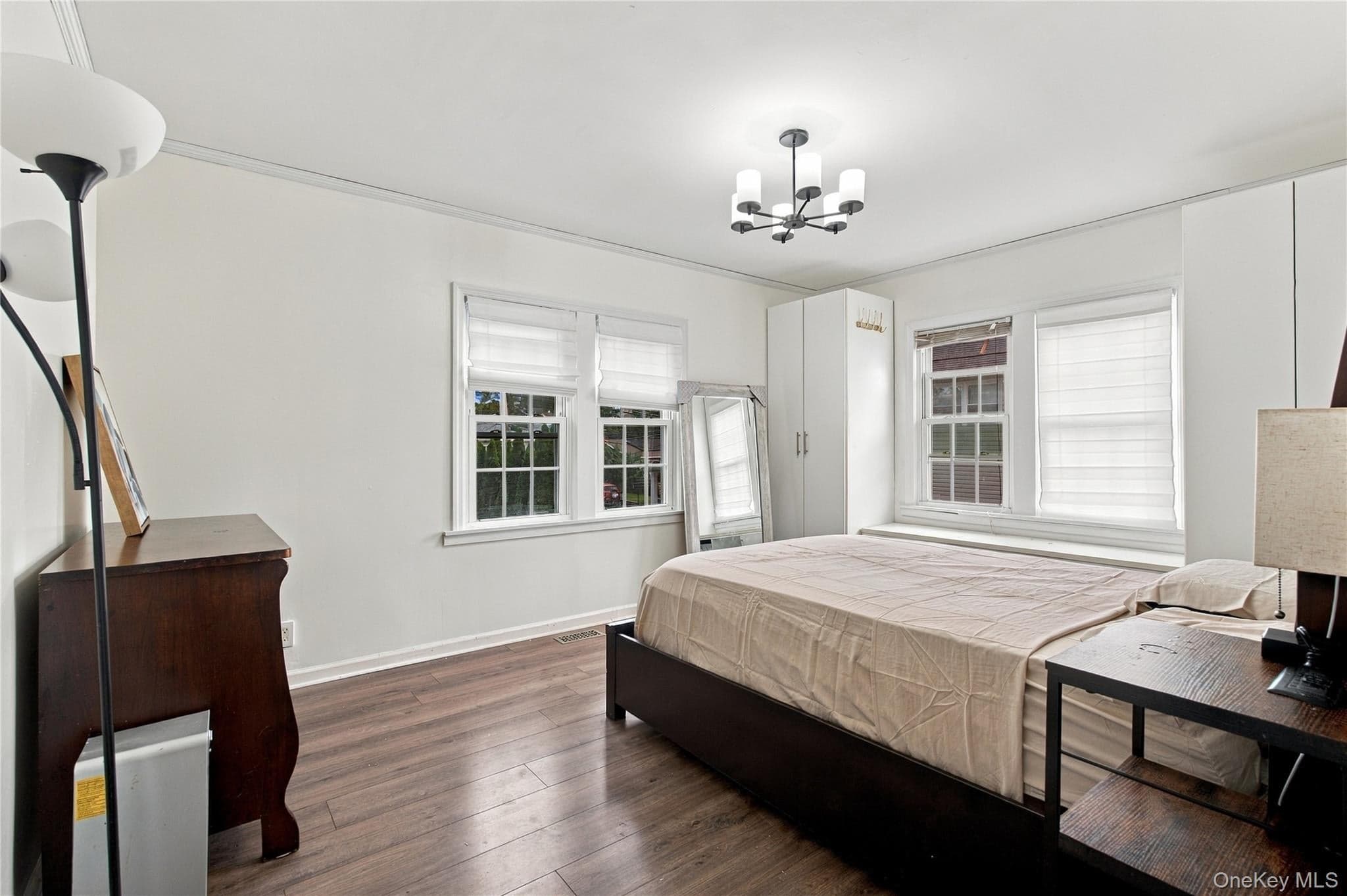 129 Winthrop Avenue thumbnail 16