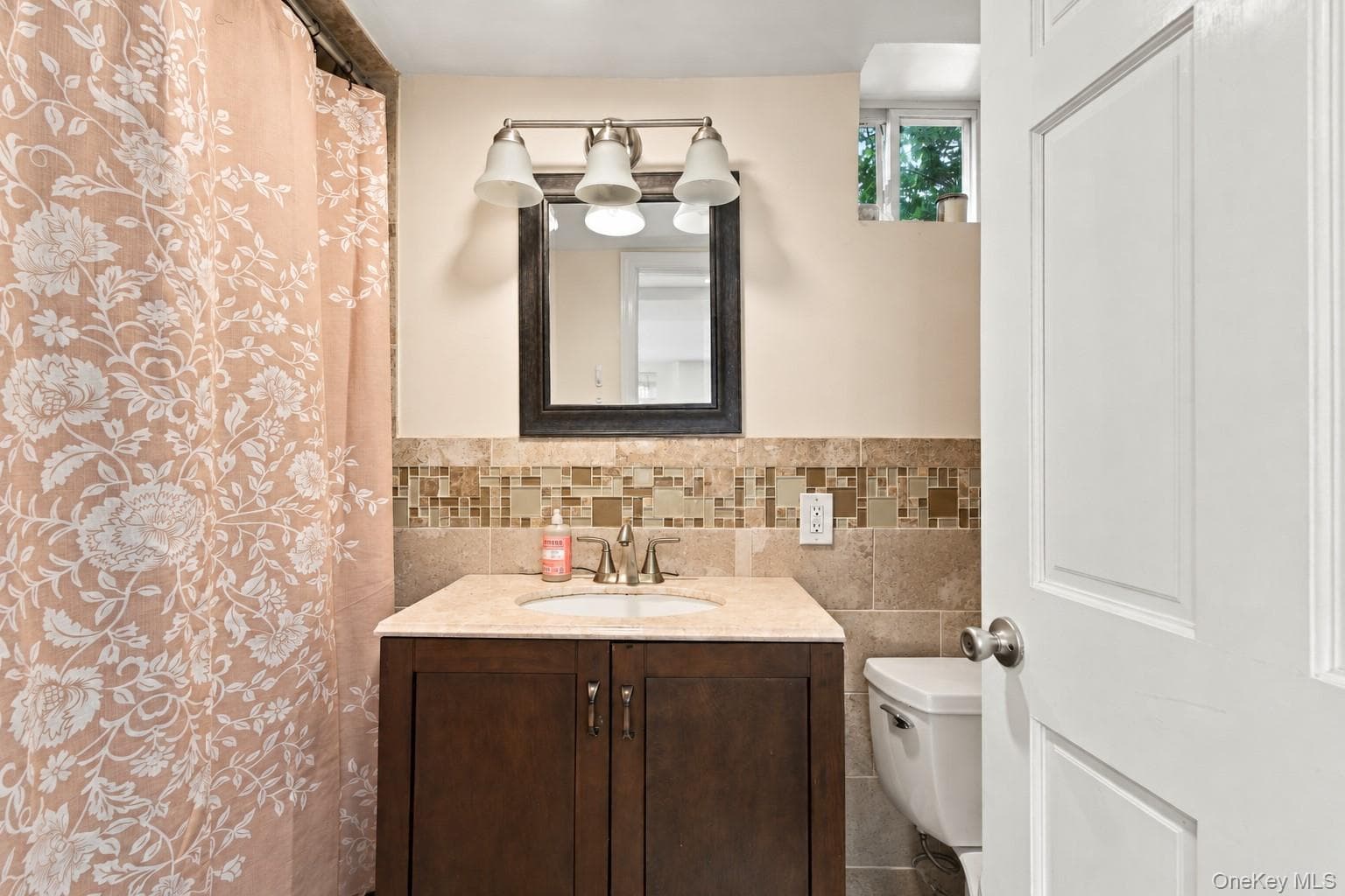129 Winthrop Avenue thumbnail 7