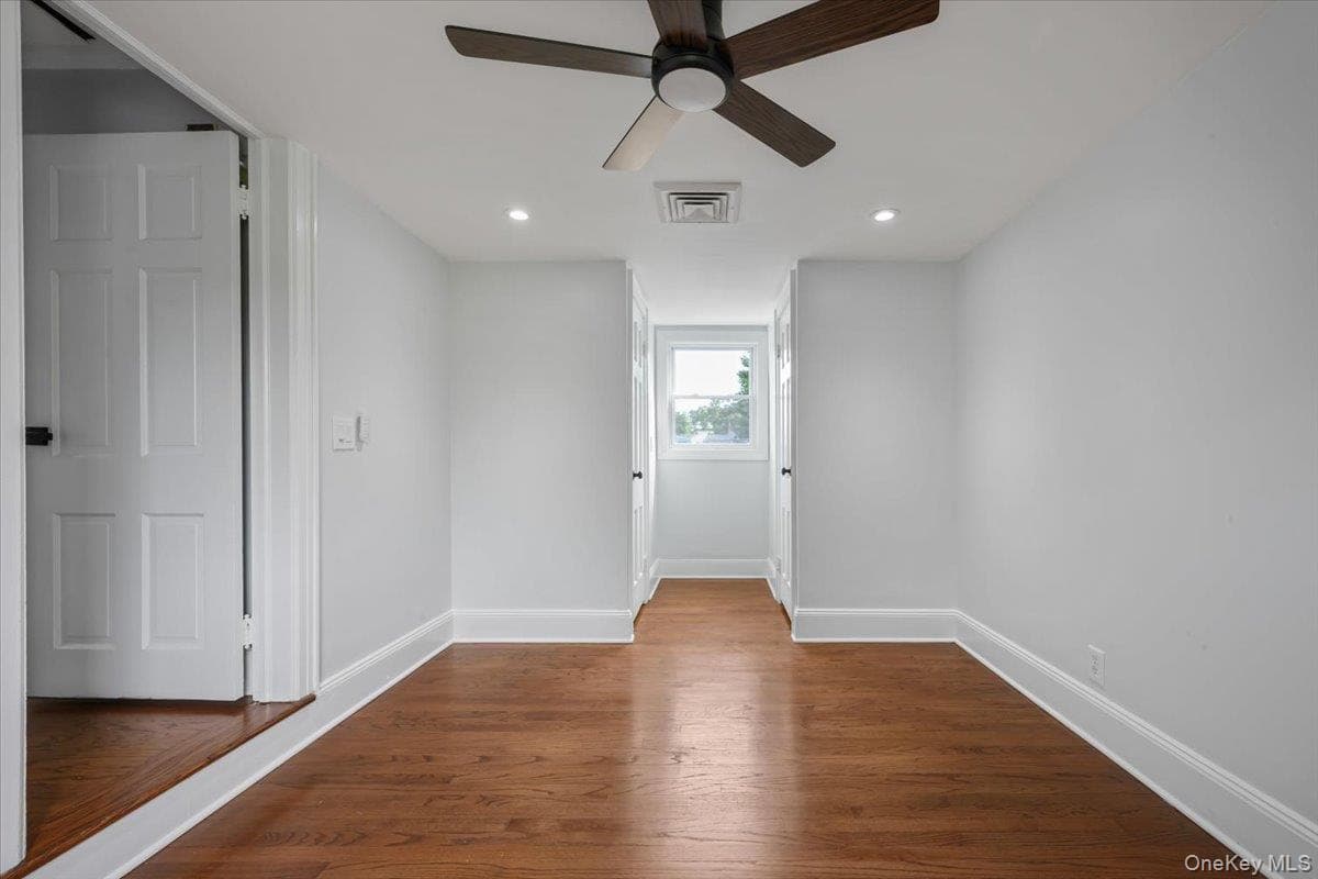336 W Seaman Avenue thumbnail 9