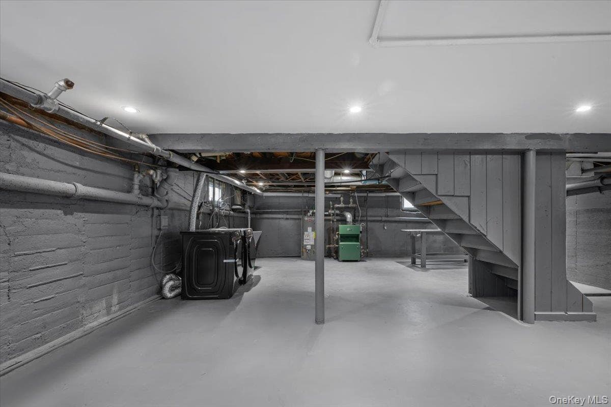 336 W Seaman Avenue thumbnail 17