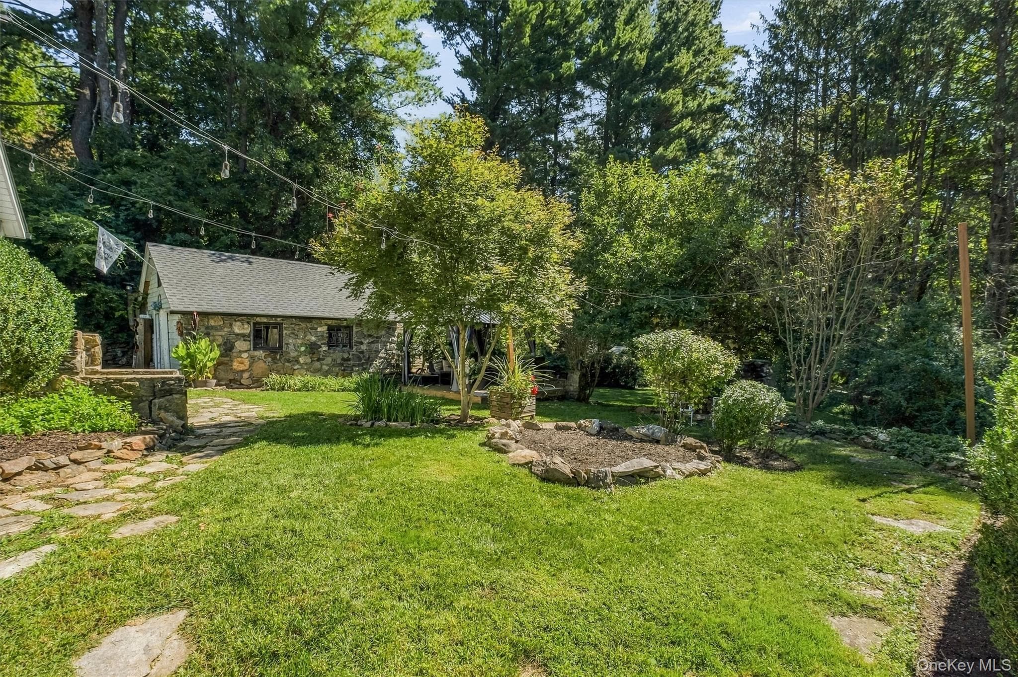 136 Bundy Hill Road thumbnail 25