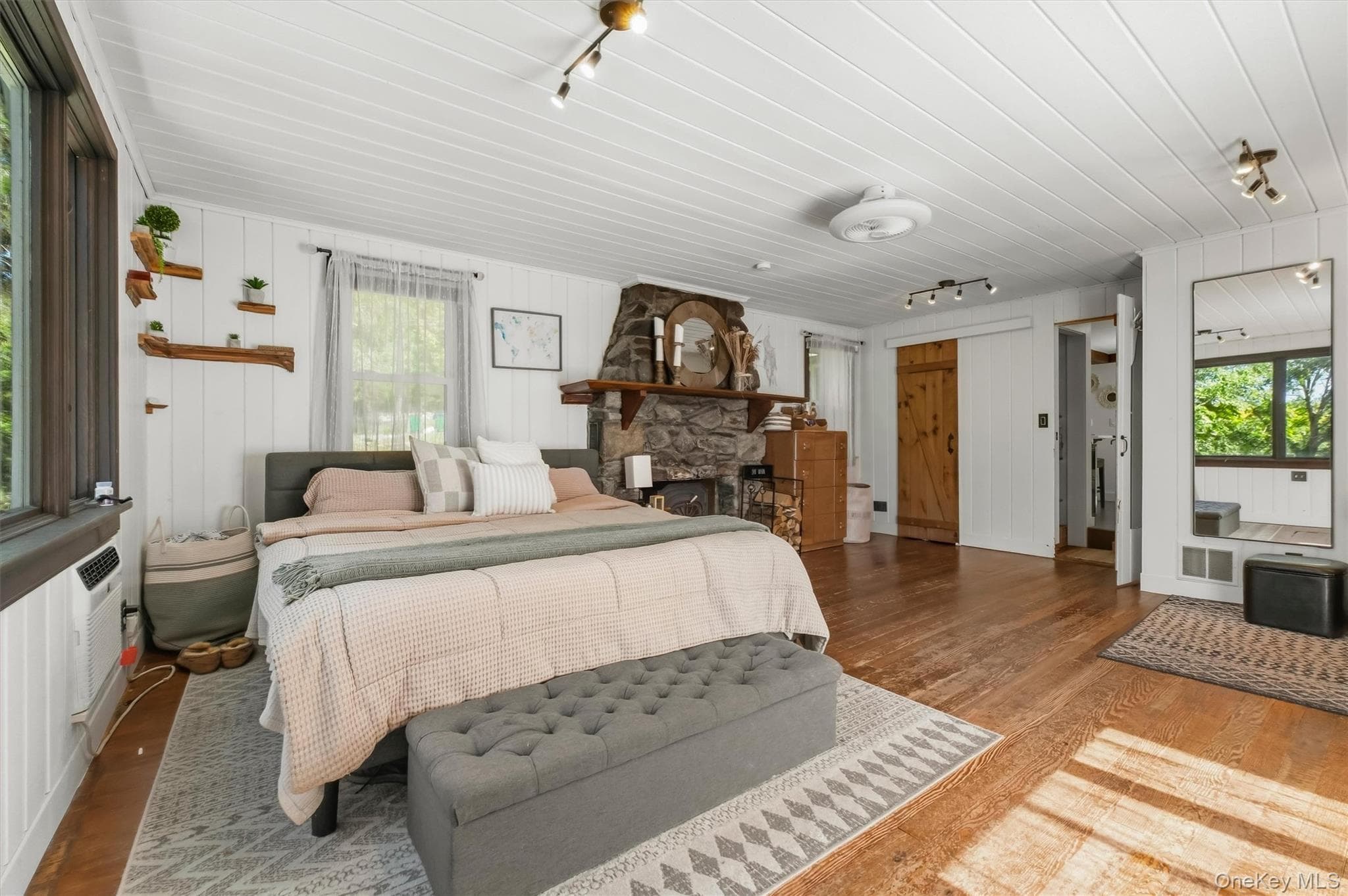 136 Bundy Hill Road thumbnail 14