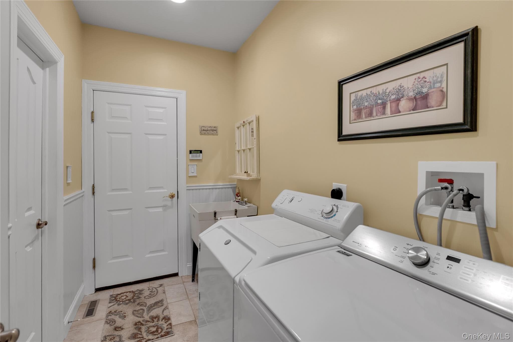 216 Landing Lane thumbnail 13