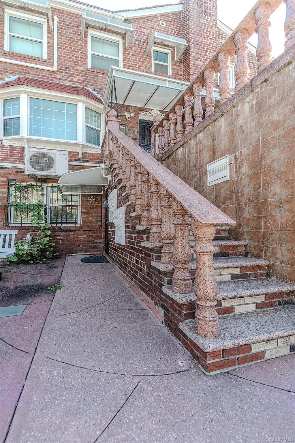 2721 Batchelder Street thumbnail 20