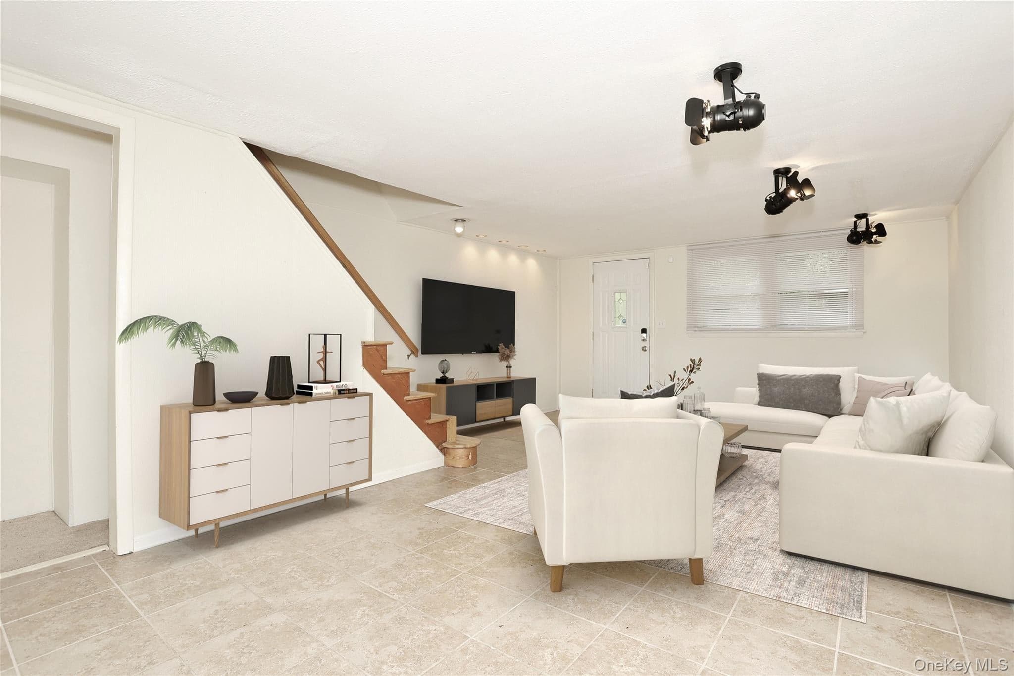 160 Pascack Road thumbnail 24