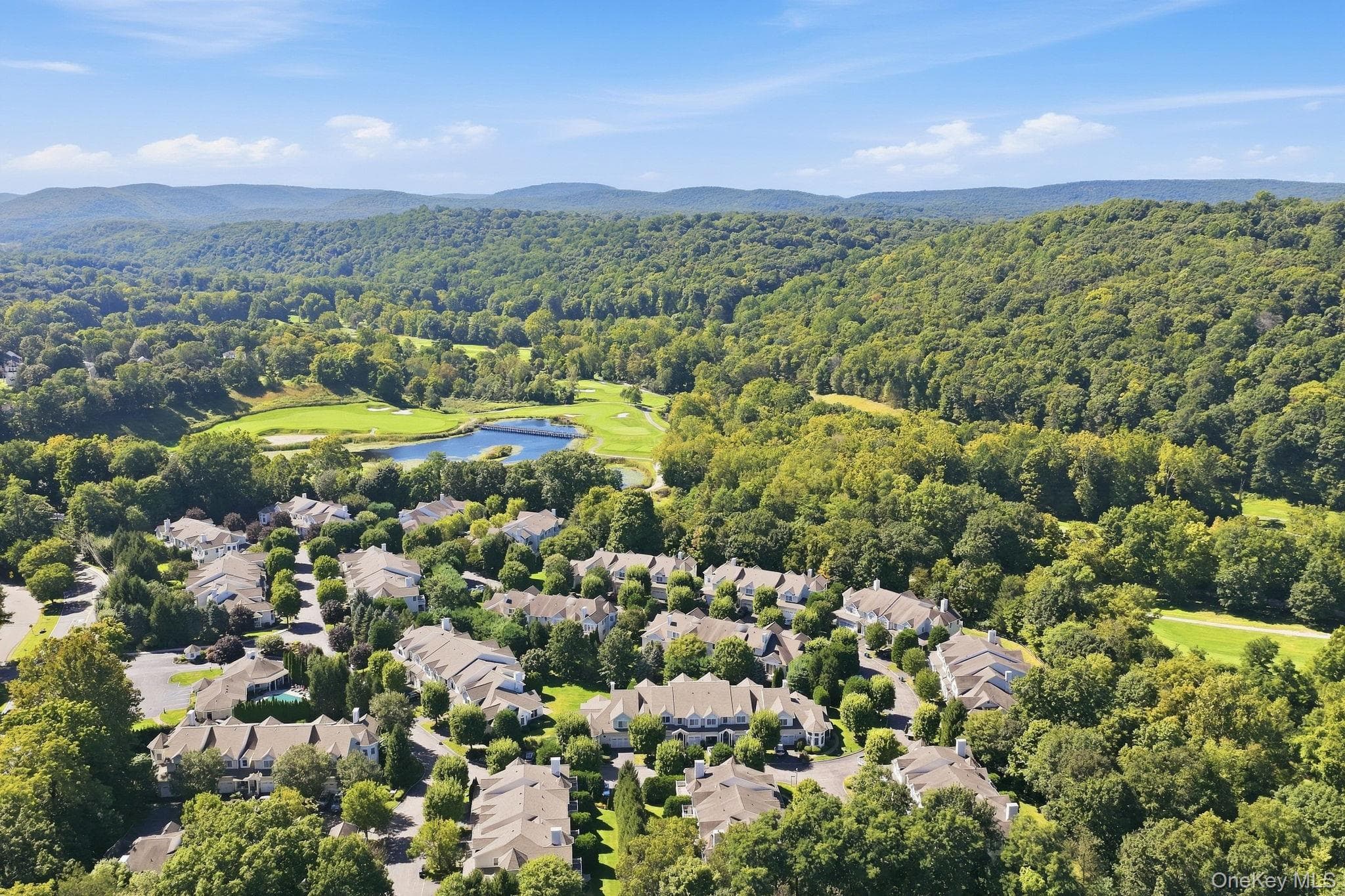3 Baltusrol Court thumbnail 32
