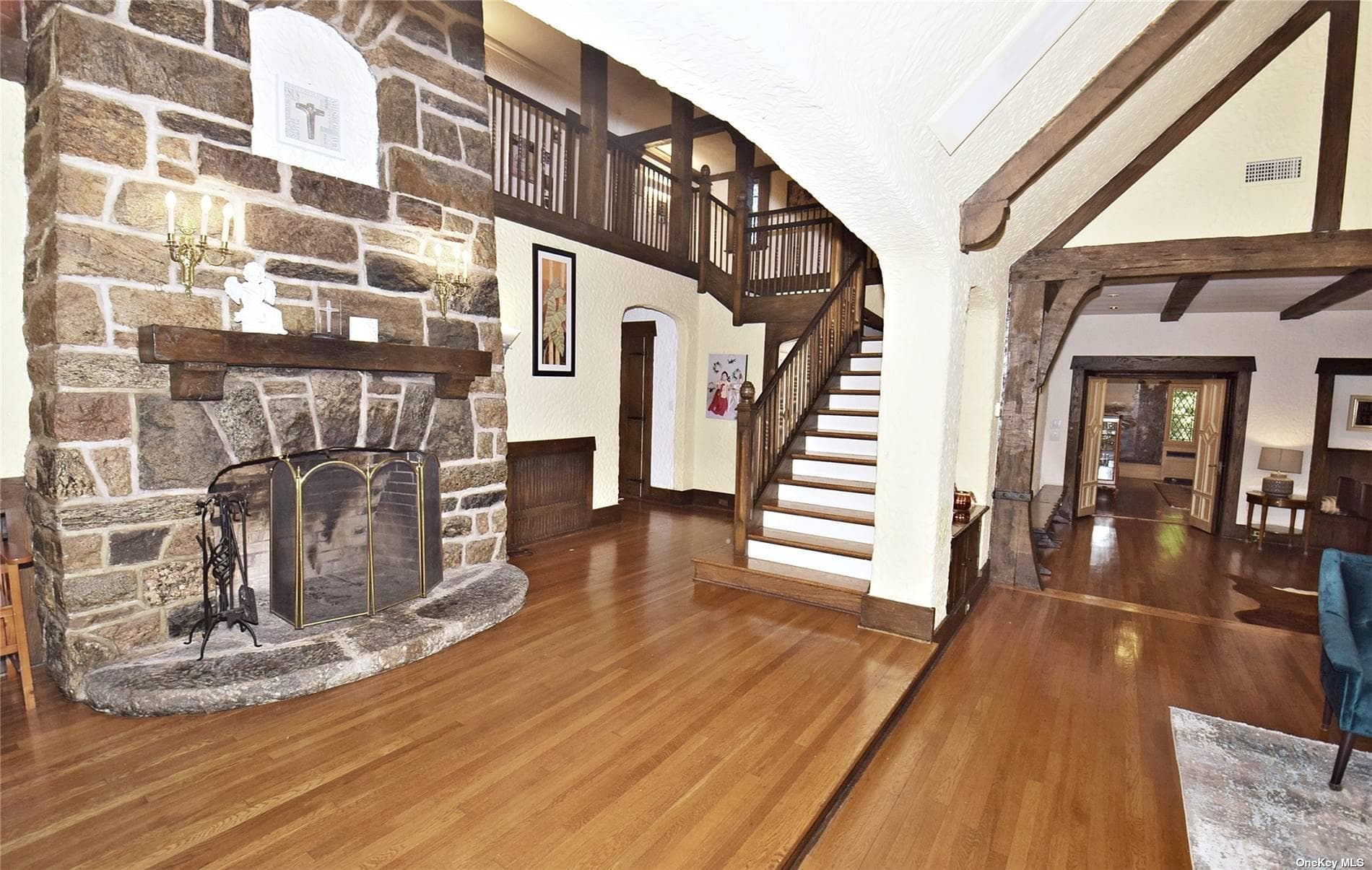 539 Manhasset Woods Road thumbnail 33
