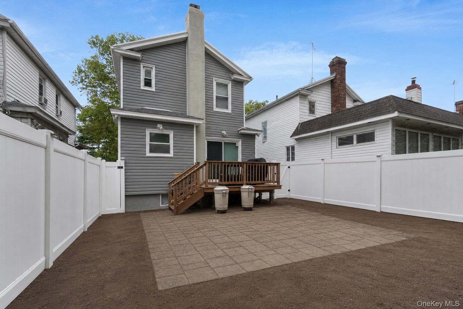 1630 E 52nd Street thumbnail 21
