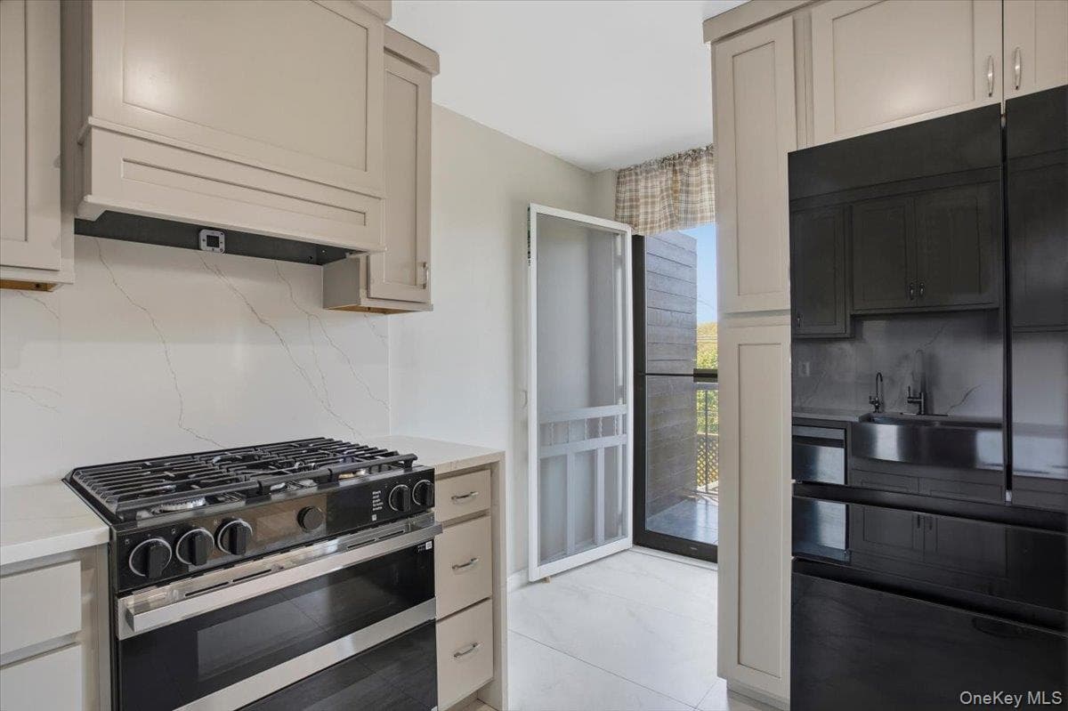 2287 Johnson Avenue Unit: 3A thumbnail 9