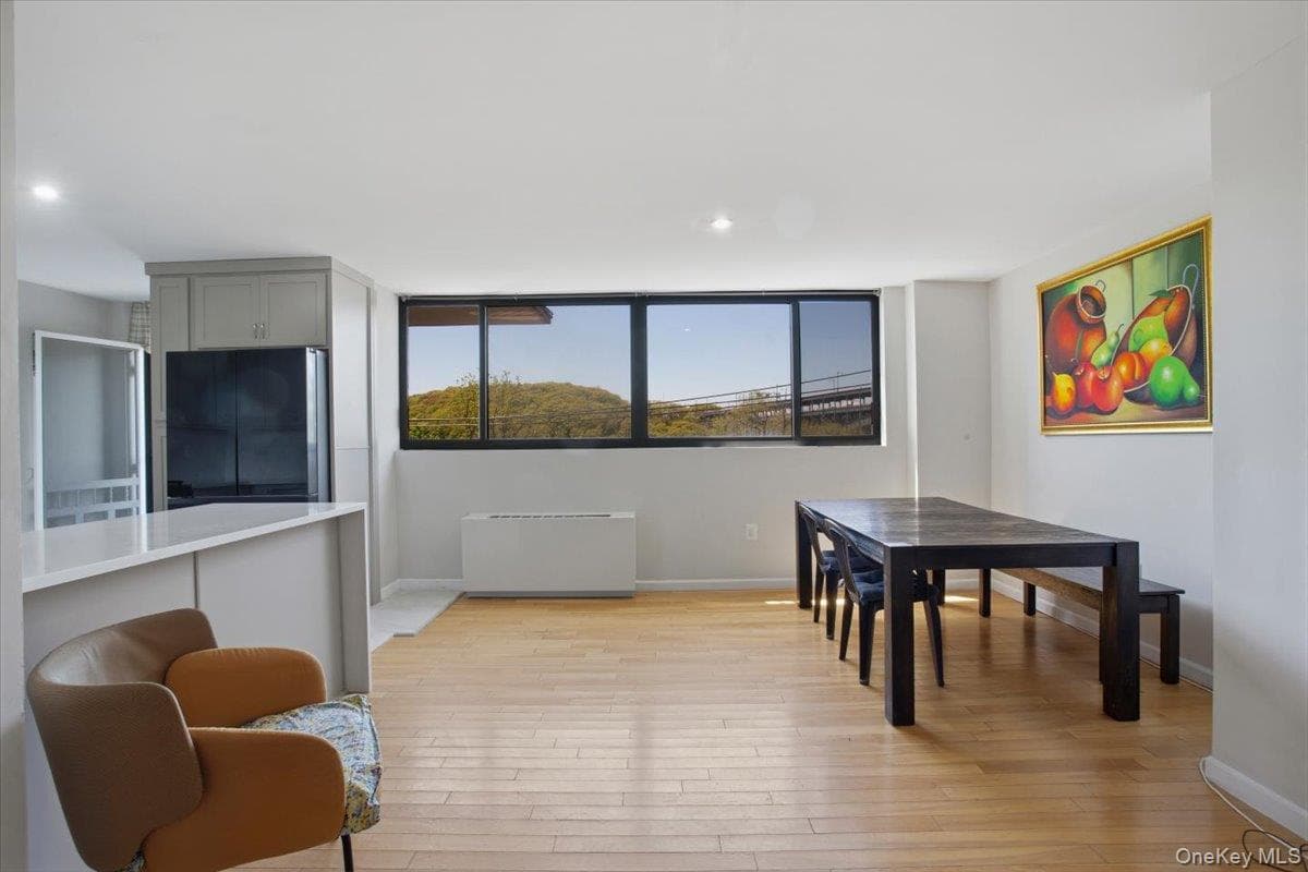 2287 Johnson Avenue Unit: 3A thumbnail 3