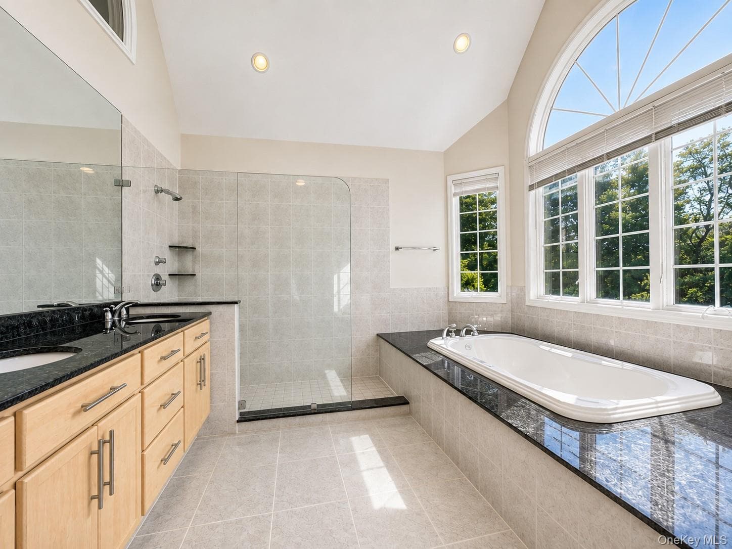 61 Shore Road Unit: B thumbnail 32