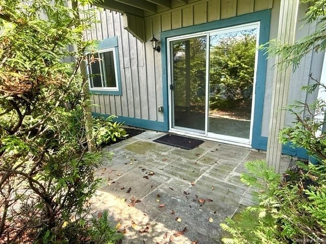 11 Sterling ST Unit: 11 thumbnail 19