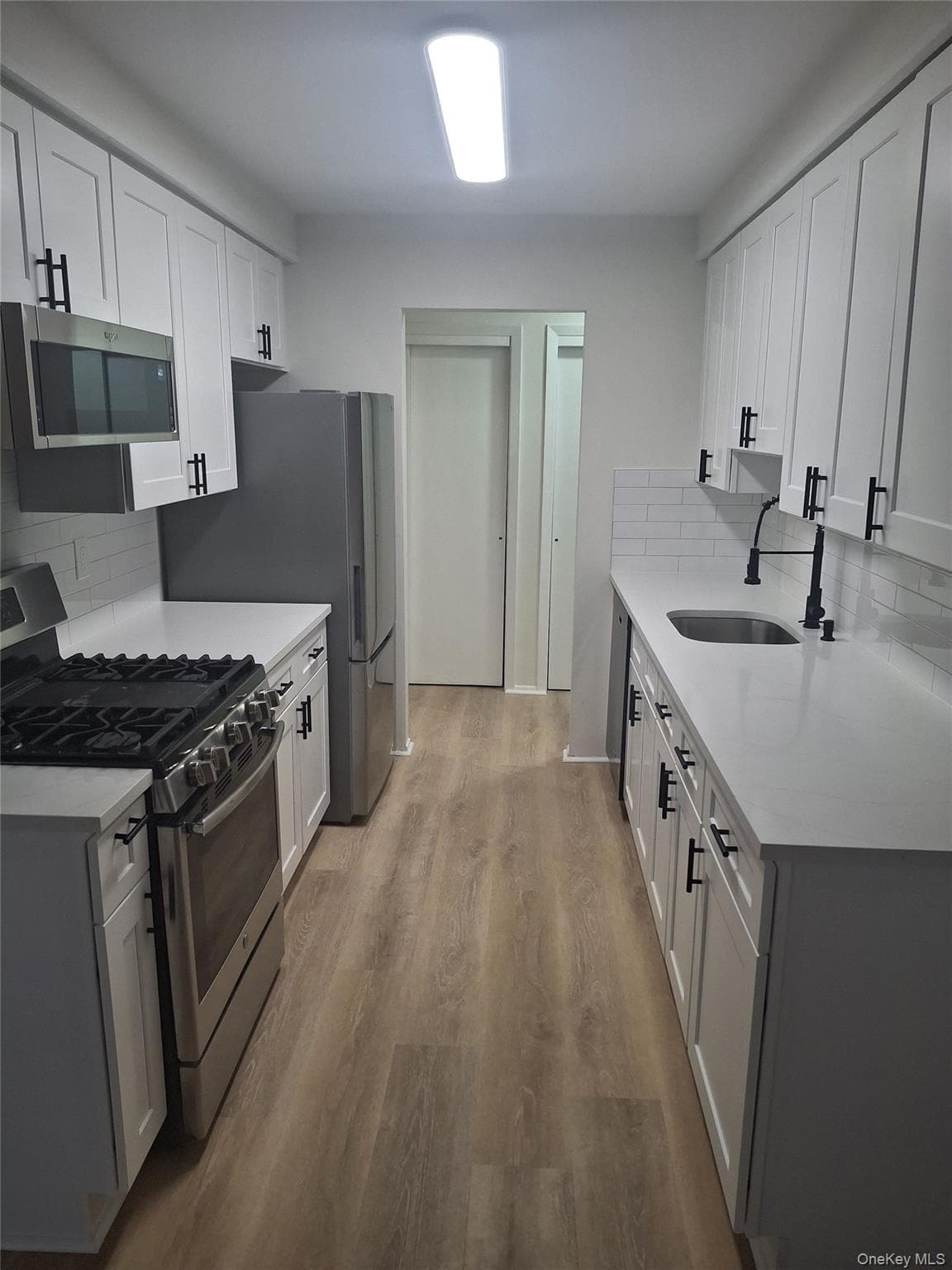 250 North Main Street Unit: F20 thumbnail 5